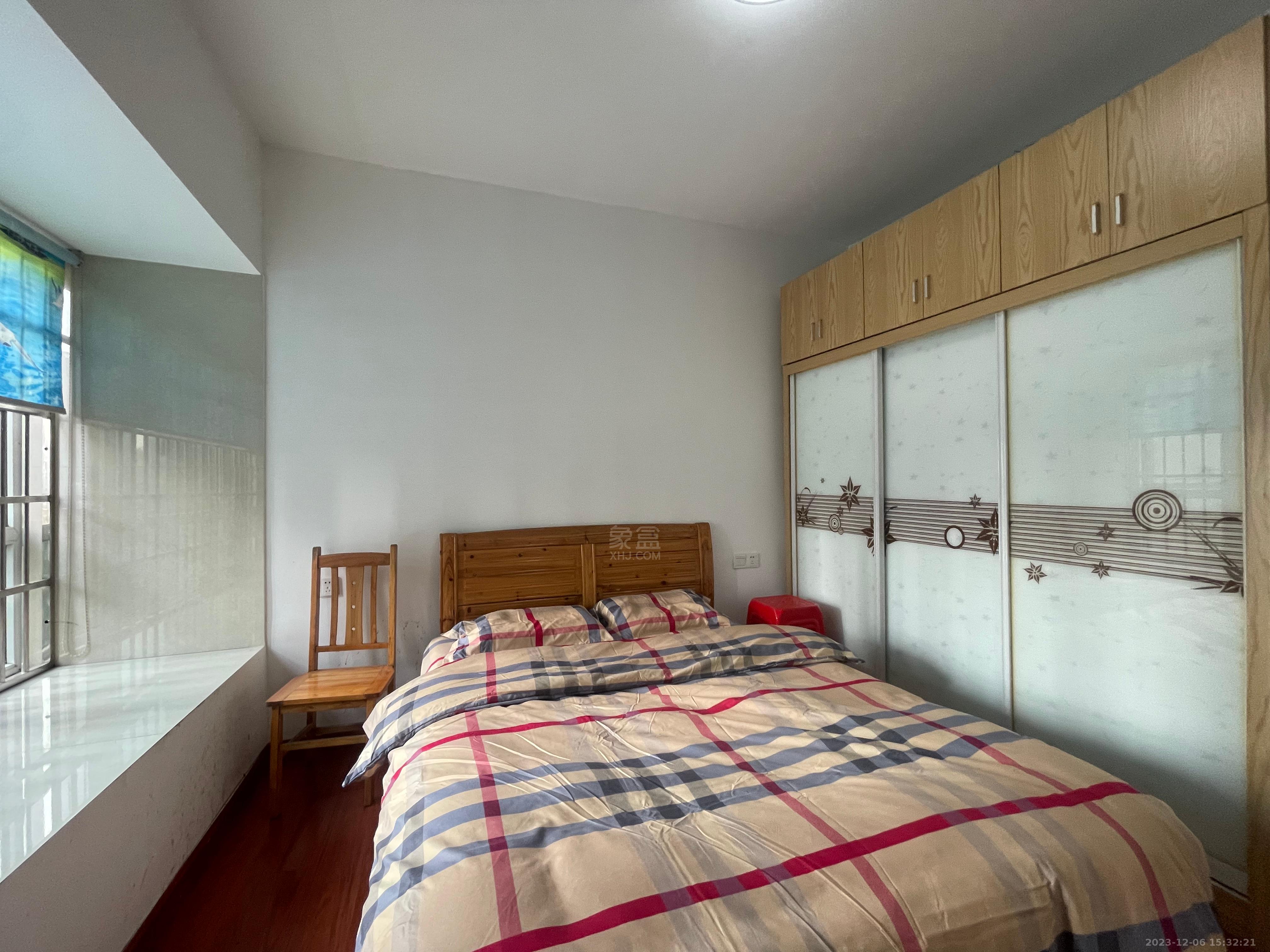 美的城三期 3室2厅1卫 2500.00元/月 美的城三期 3室2厅1卫 2500.00元/月室内图