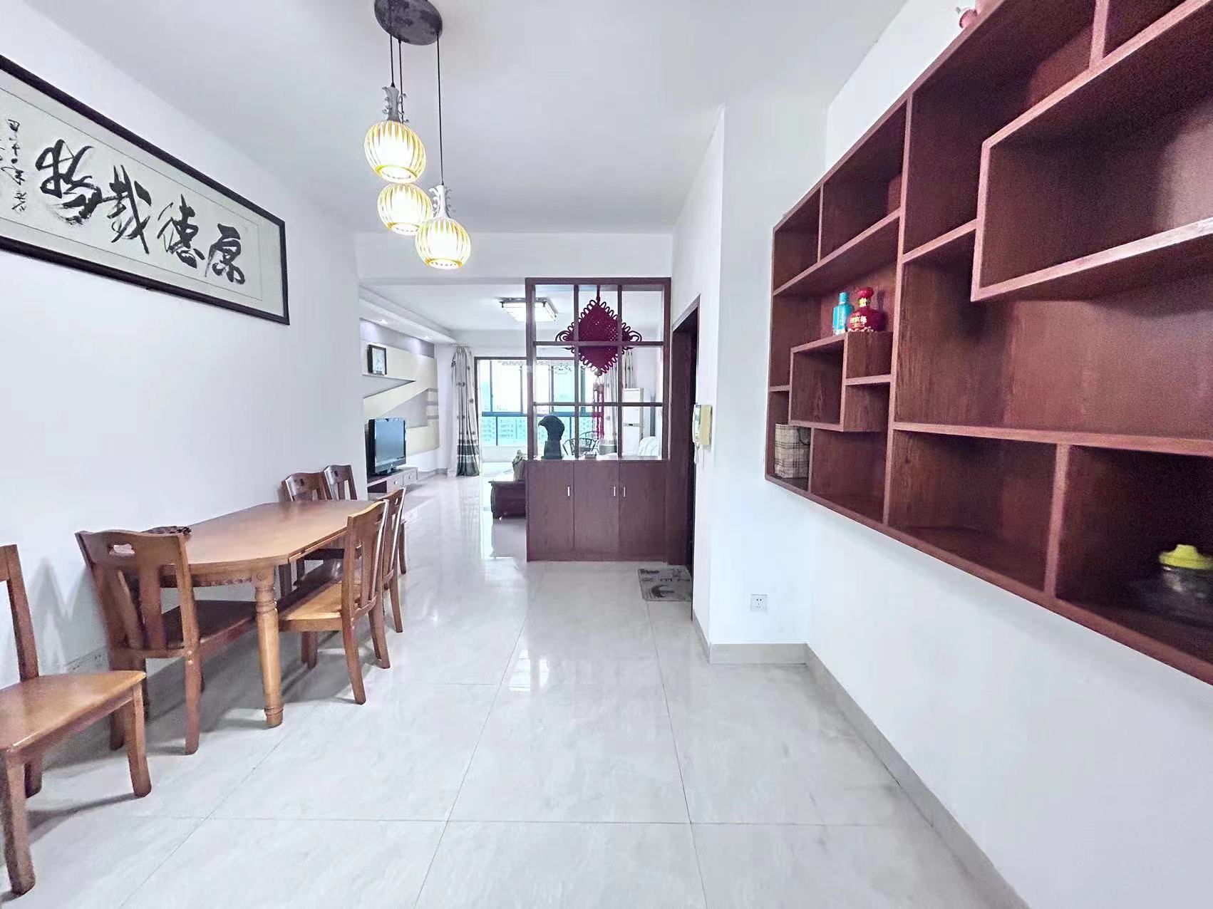 沐林美郡  3室2厅2卫   2200.00元/月室内图