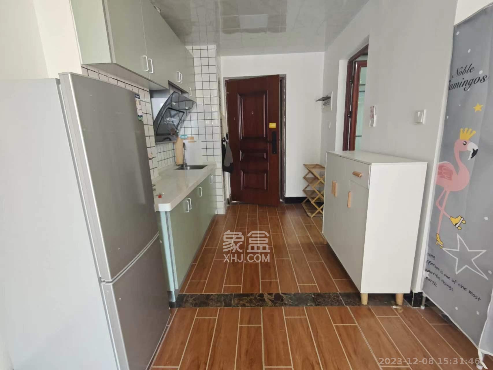 钱隆世家  1室1厅1卫    1400.0元/月室内图