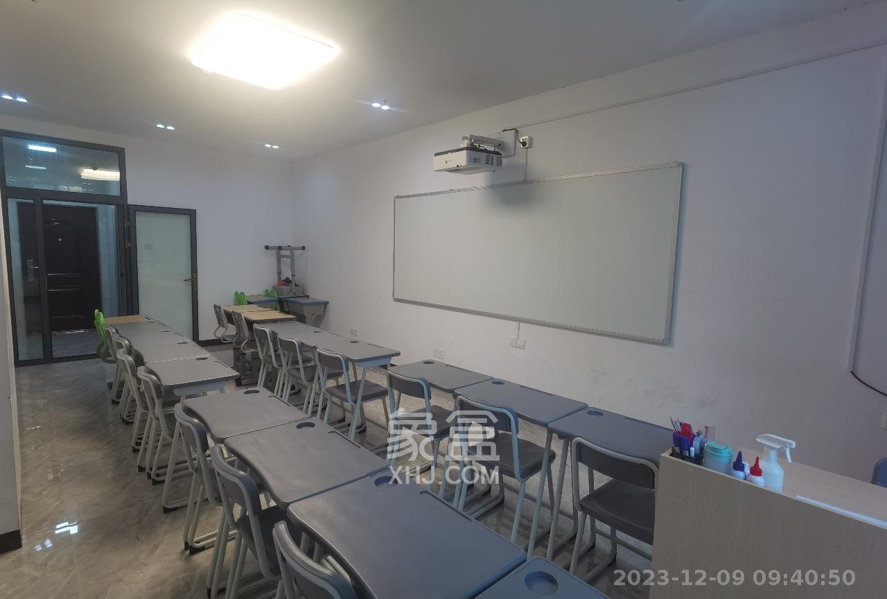 荣悦台  1室1厅1卫    2000.0元/月室内图