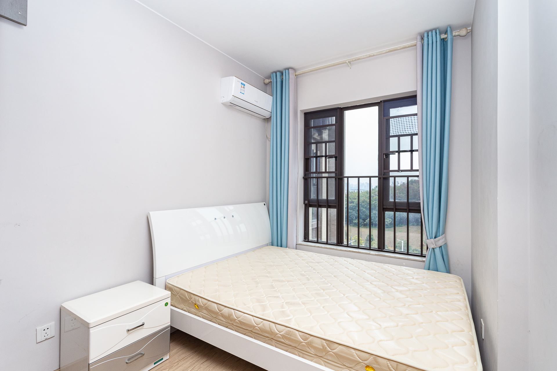 时代倾城二期 2室2厅1卫 79.0万 时代倾城二期 2室2厅1卫 79.0万卧室