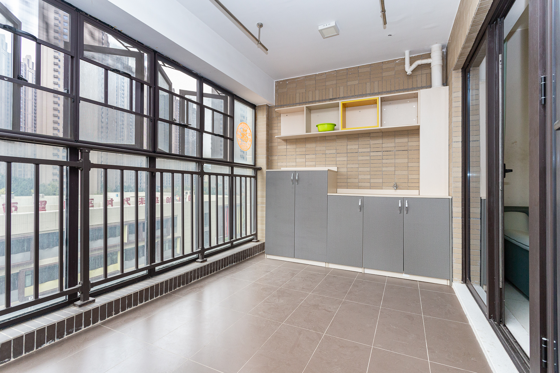 时代倾城二期 2室2厅1卫 79.0万 时代倾城二期 2室2厅1卫 79.0万阳台