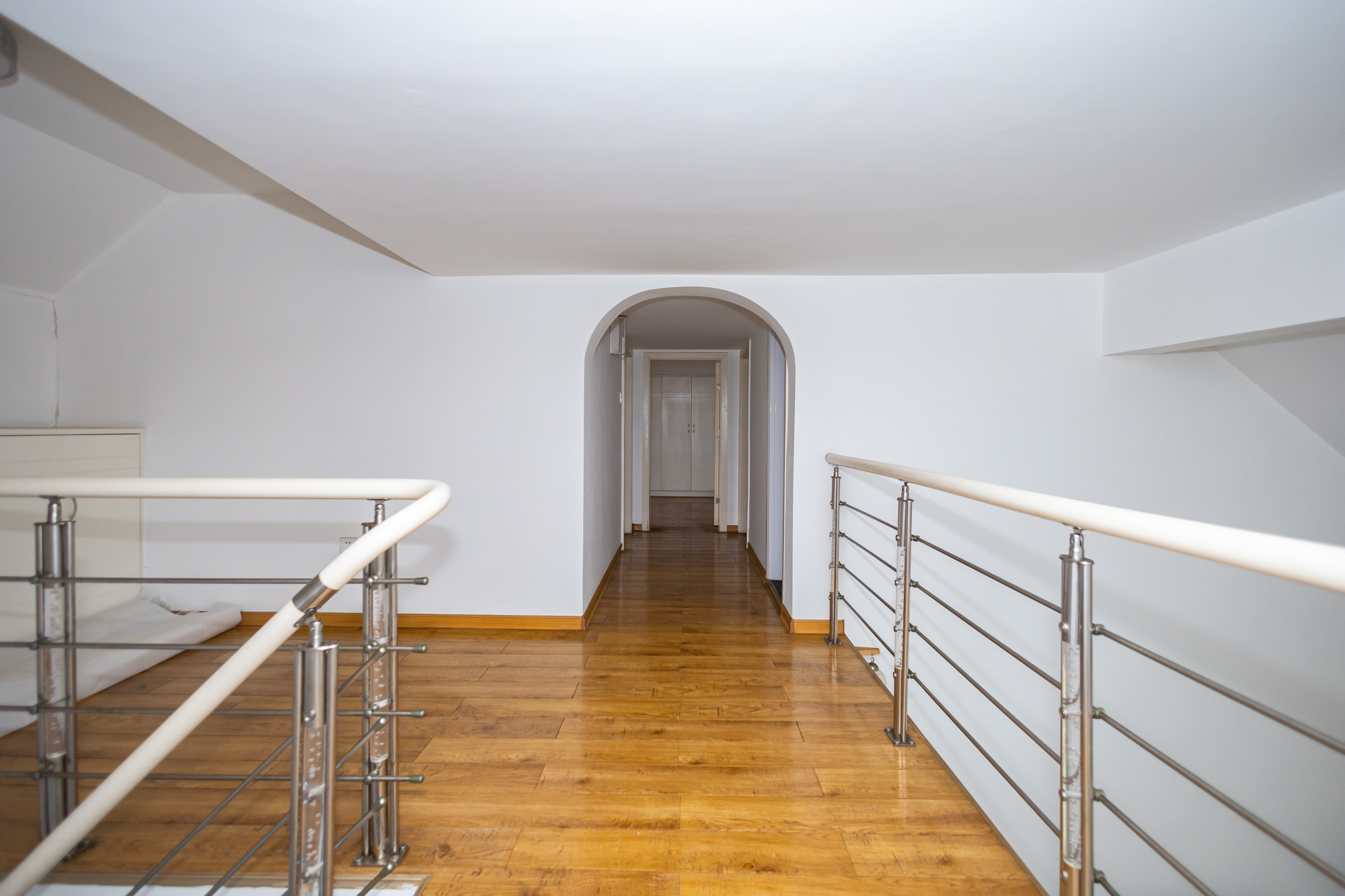 恒广国际景园一二区  3室2厅2卫    100.0万 恒广国际景园一二区  3室2厅2卫    100.0万其他