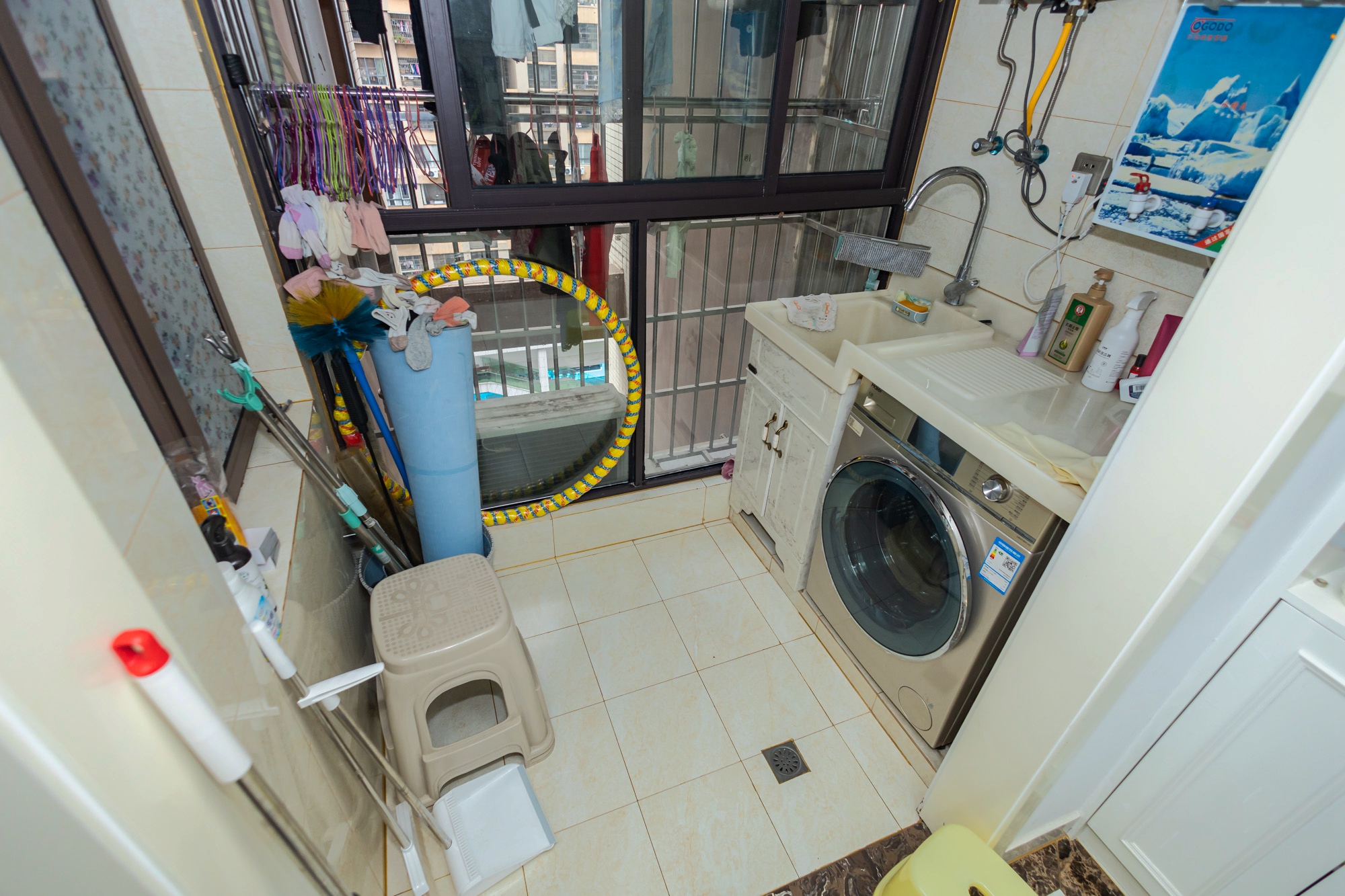 新长海广场 3室2厅1卫 76.79万 新长海广场 3室2厅1卫 76.79万阳台