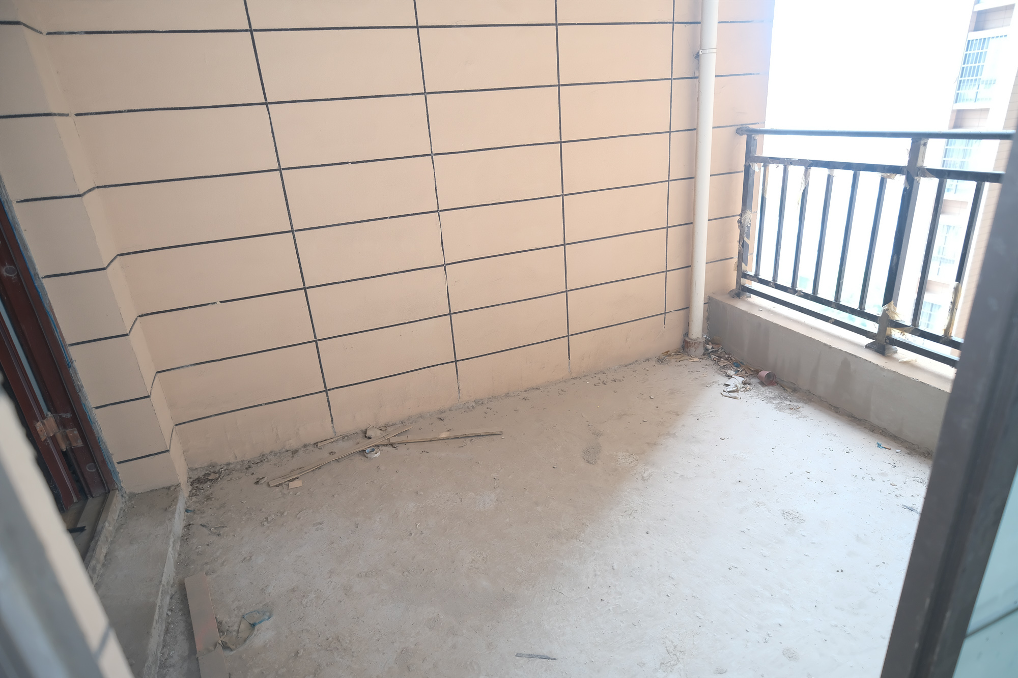 好望谷  4室2厅2卫    105.0万阳台