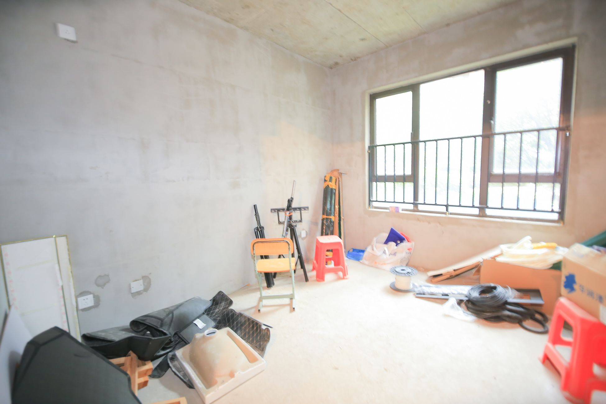 合能枫丹丽舍(柏悦名苑) 3室2厅2卫 80.0万 合能枫丹丽舍(柏悦名苑) 3室2厅2卫 80.0万卧室