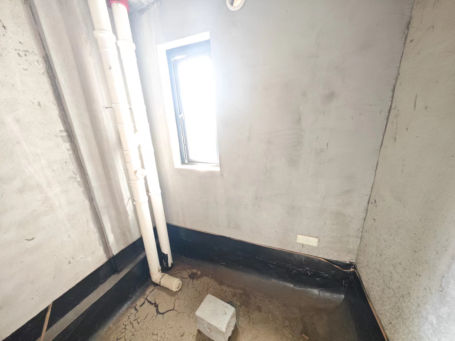 中建嘉和城  3室2厅2卫   75.00万卫生间