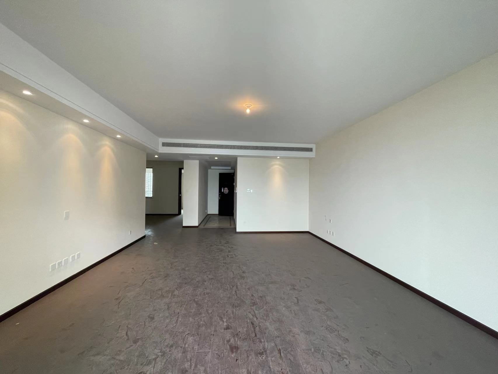 晋合湘水湾二期 4室2厅1卫 285.00万 晋合湘水湾二期 4室2厅1卫 285.00万室内图