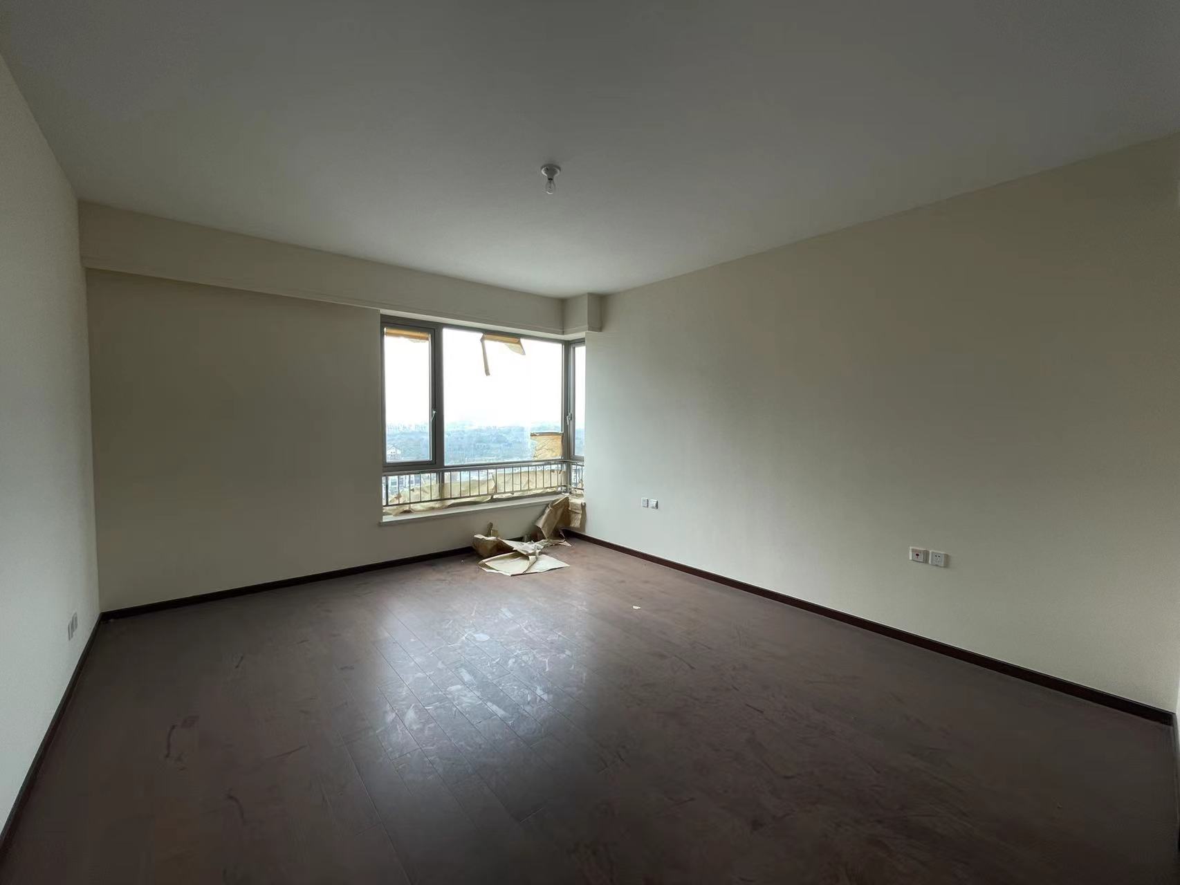 晋合湘水湾二期 4室2厅1卫 285.00万 晋合湘水湾二期 4室2厅1卫 285.00万室内图