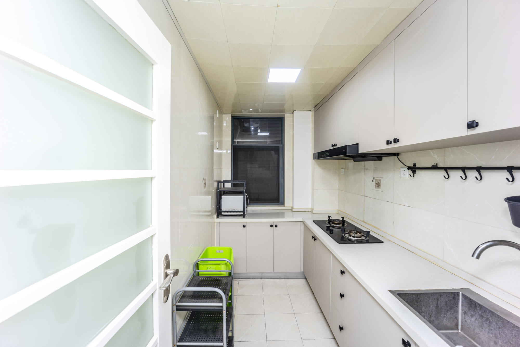 华菱蓝调国际（华菱.香墅美地）  3室2厅1卫    109.8万厨房