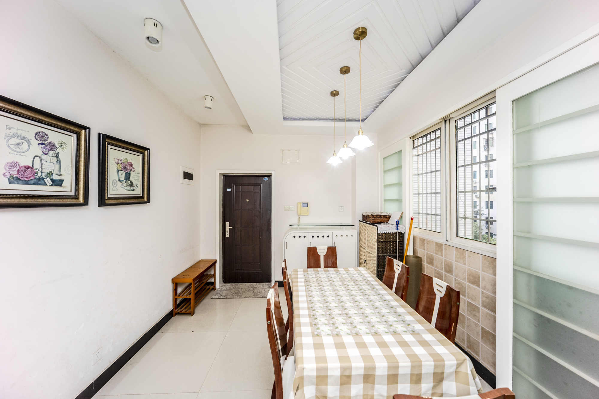 华菱蓝调国际（华菱.香墅美地）  3室2厅1卫    109.8万客厅