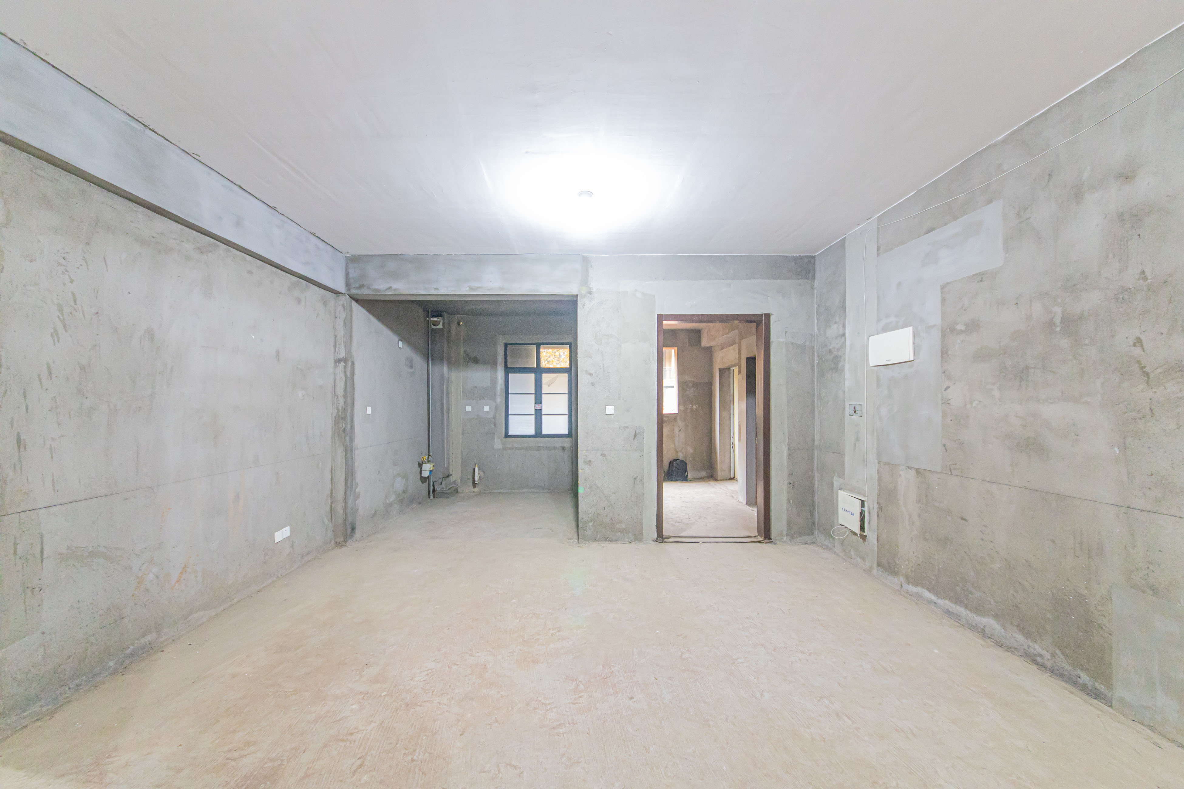 中建芙蓉和苑  4室2厅1卫   368.00万客厅