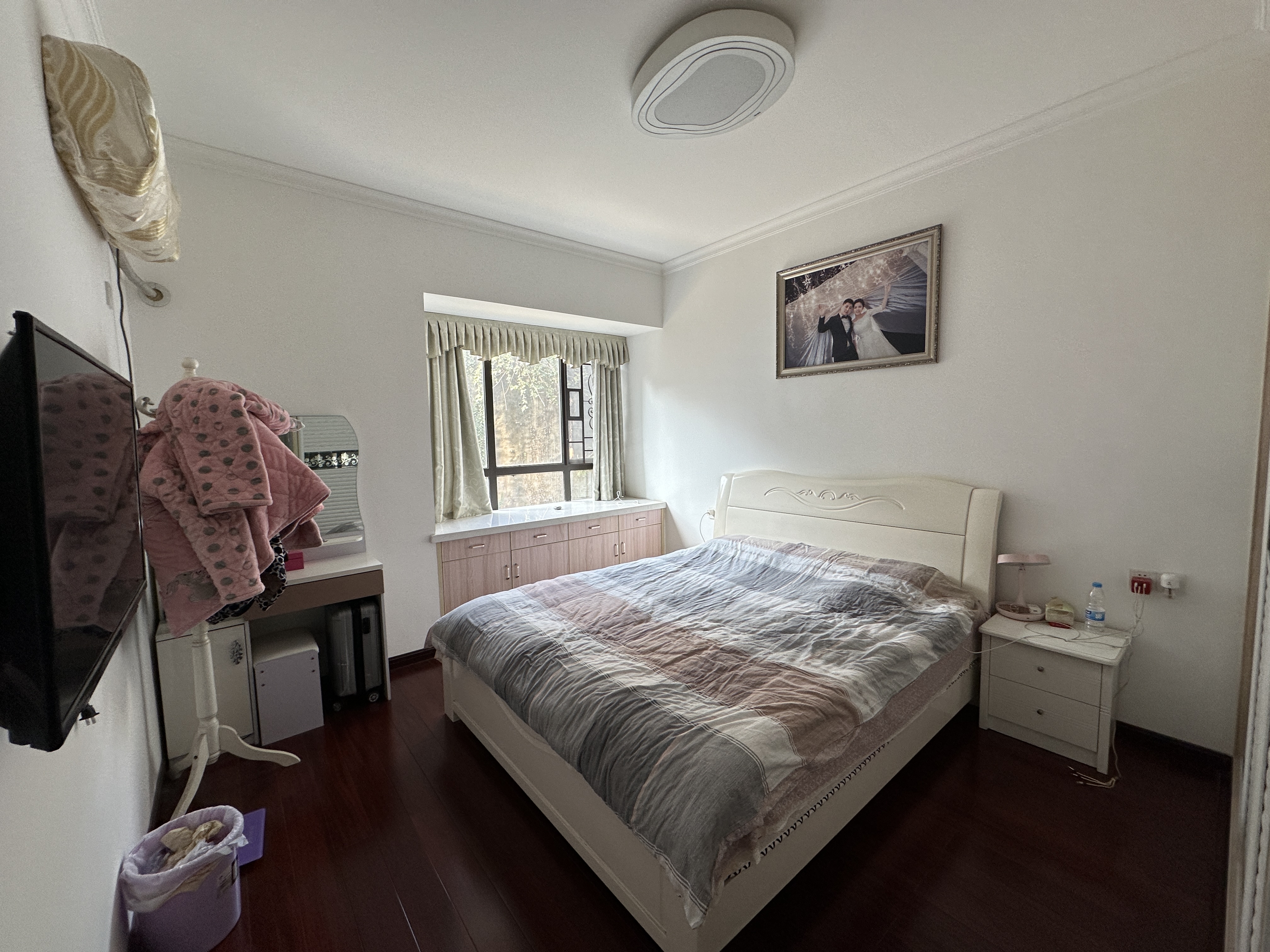 曼哈顿花园 3室2厅2卫 82.0万 曼哈顿花园 3室2厅2卫 82.0万室内图