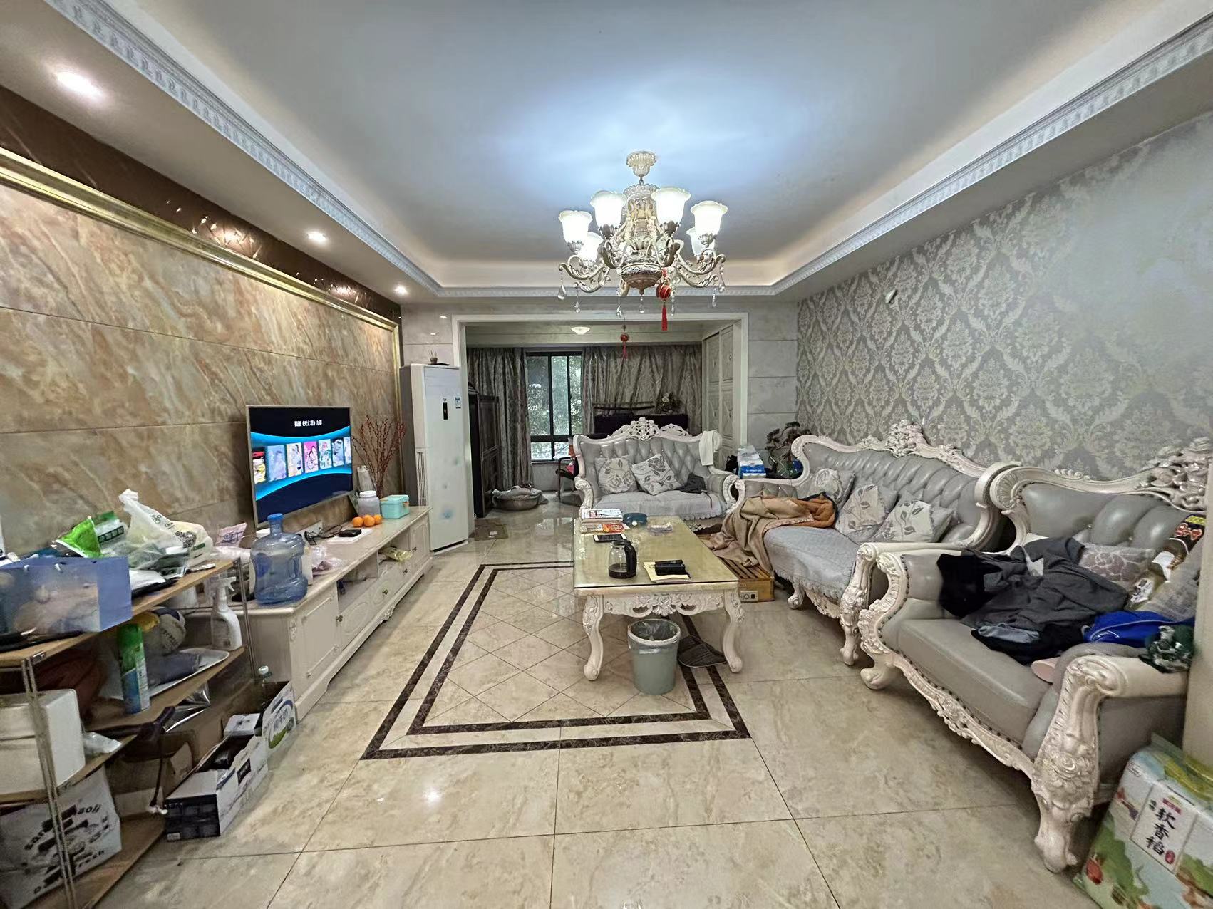 佳兆业金域天下二期 4室2厅2卫 85.0万 佳兆业金域天下二期 4室2厅2卫 85.0万室内图