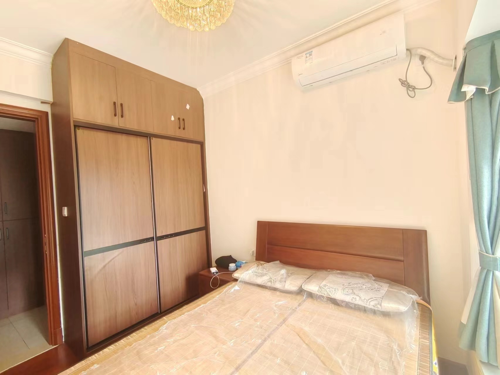 恒大华府 3室2厅1卫 90.0万 恒大华府 3室2厅1卫 90.0万室内图