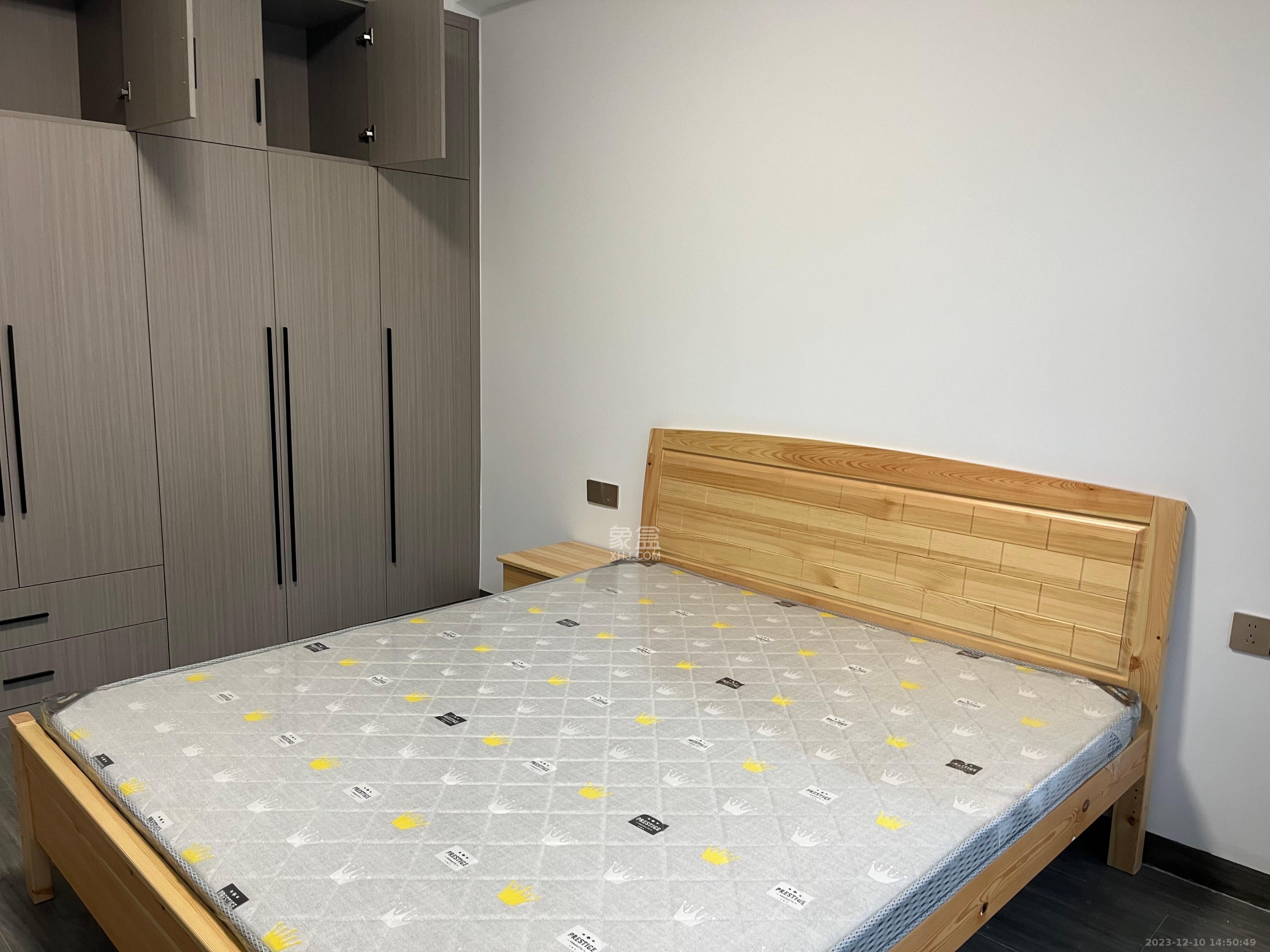 金桑園小區(qū)  0室0廳0衛(wèi)   2400.00元/月室內(nèi)圖