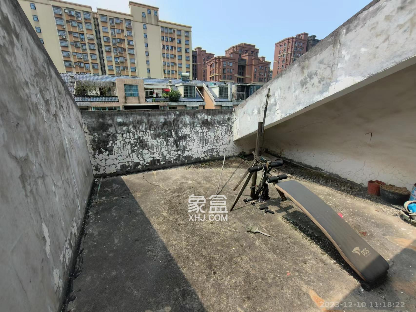 白沙世纪佳园  8室2厅2卫   3500.00元/月室内图