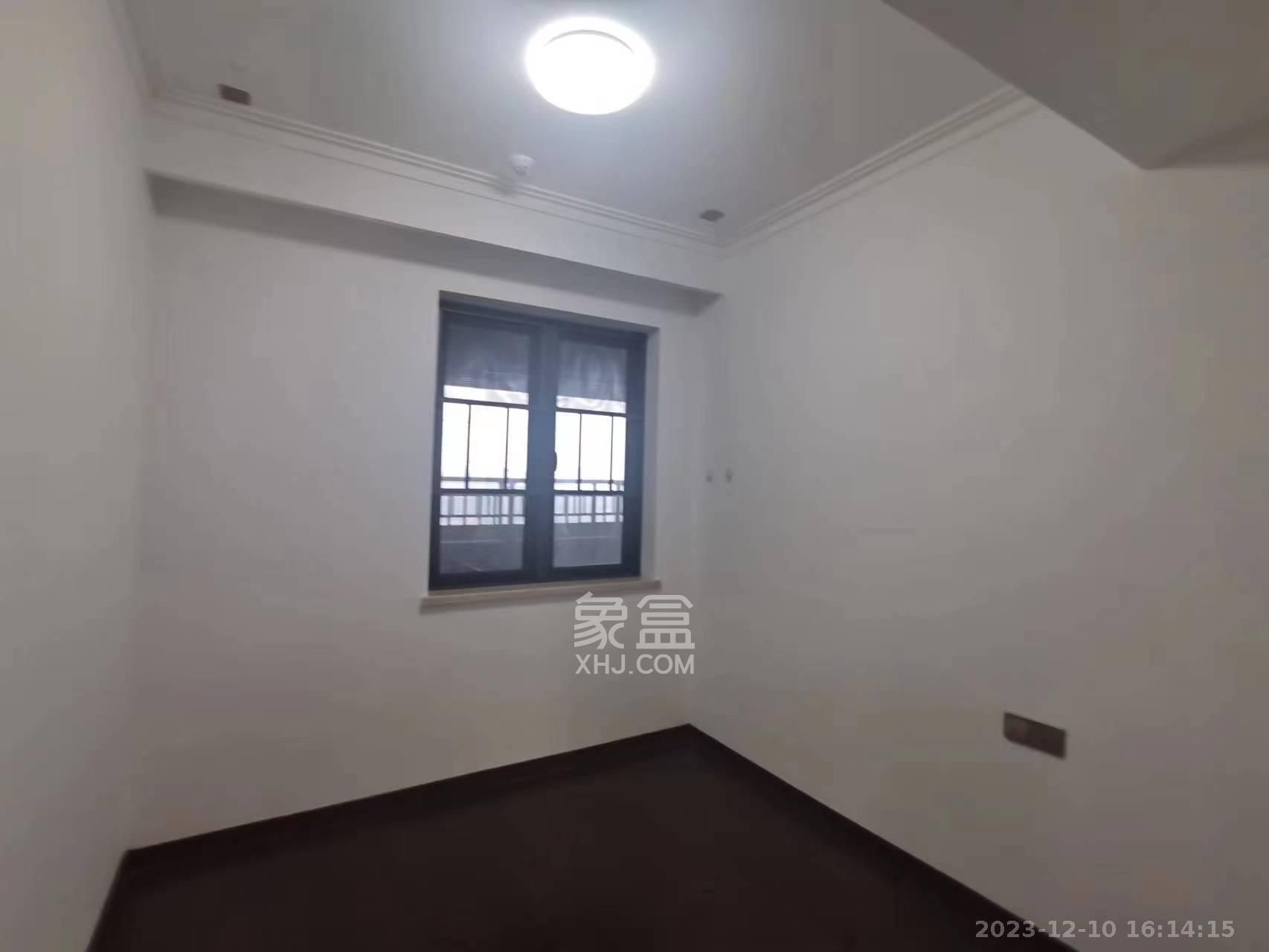 绿地长沙城际空间站（绿地新里佳苑）  3室2厅2卫    3200.0元/月室内图
