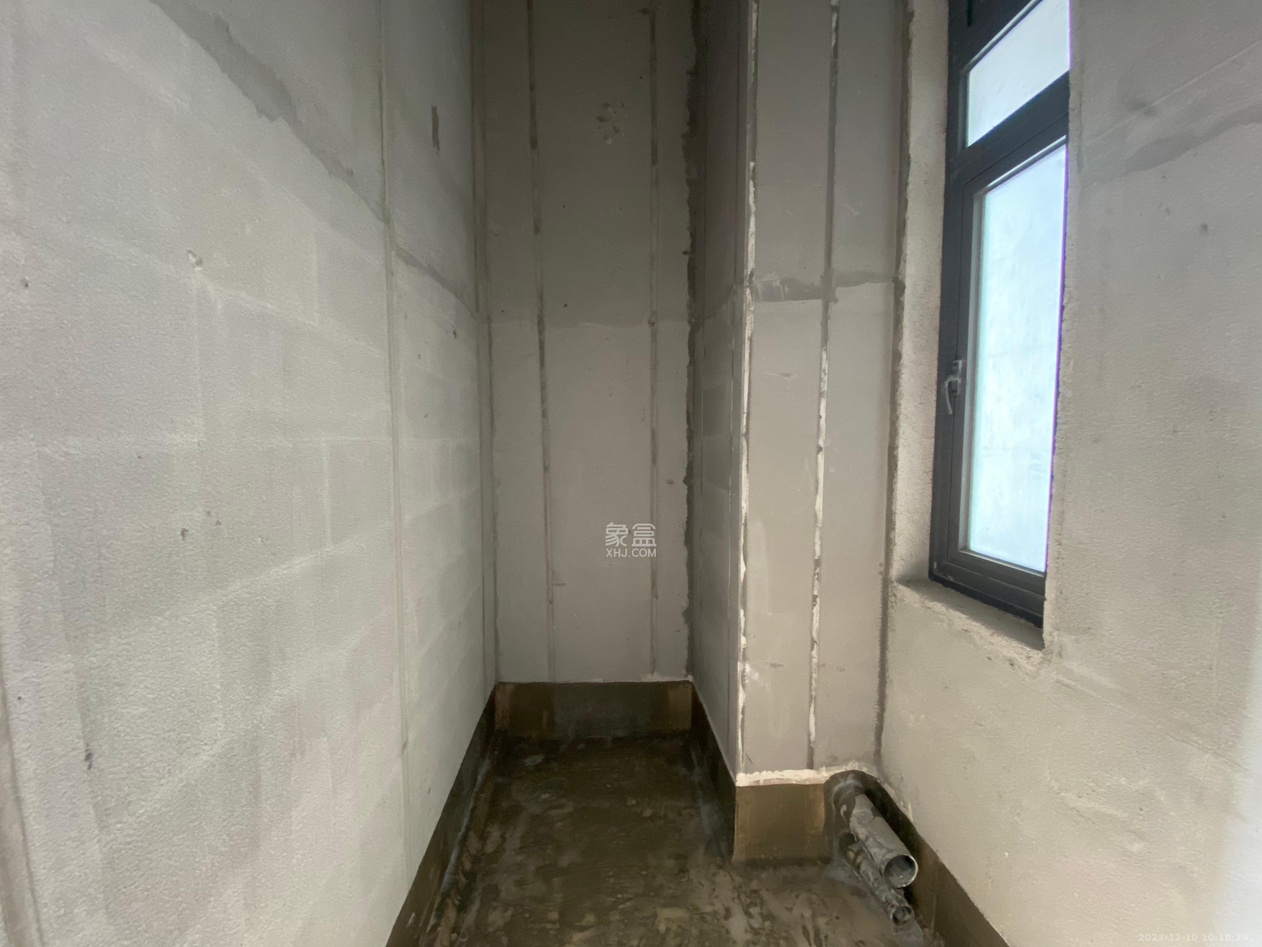 万科紫台  1室1厅1卫   1600.00元/月室内图