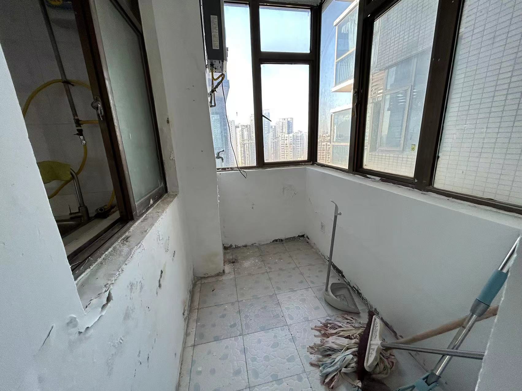 万鸿鑫城 3室2厅2卫 60.0万 万鸿鑫城 3室2厅2卫 60.0万室内图