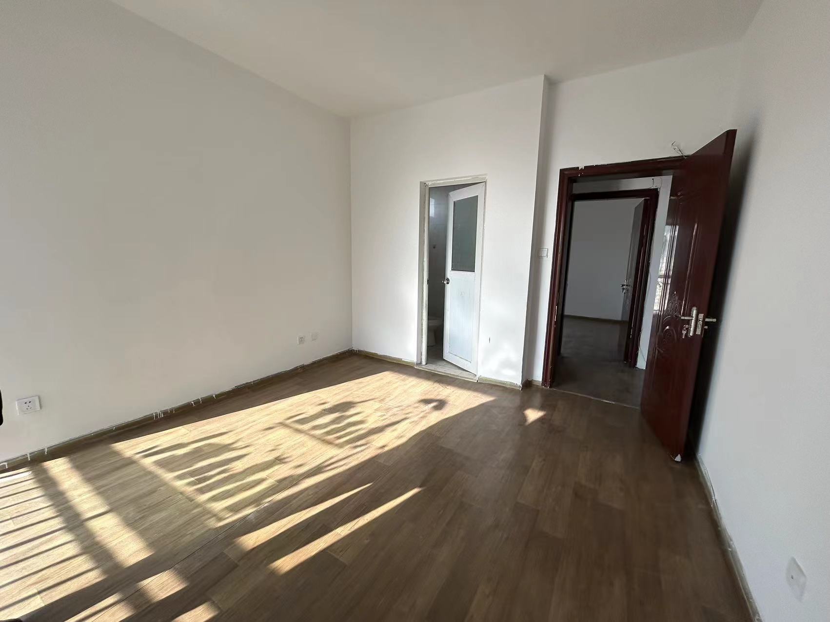 万鸿鑫城 3室2厅2卫 60.0万 万鸿鑫城 3室2厅2卫 60.0万室内图