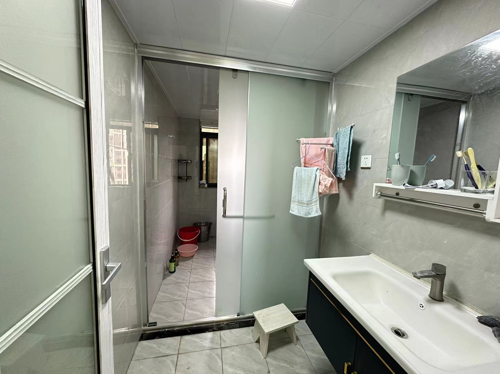 武广国际学苑 3室2厅2卫 98.0万 武广国际学苑 3室2厅2卫 98.0万室内图