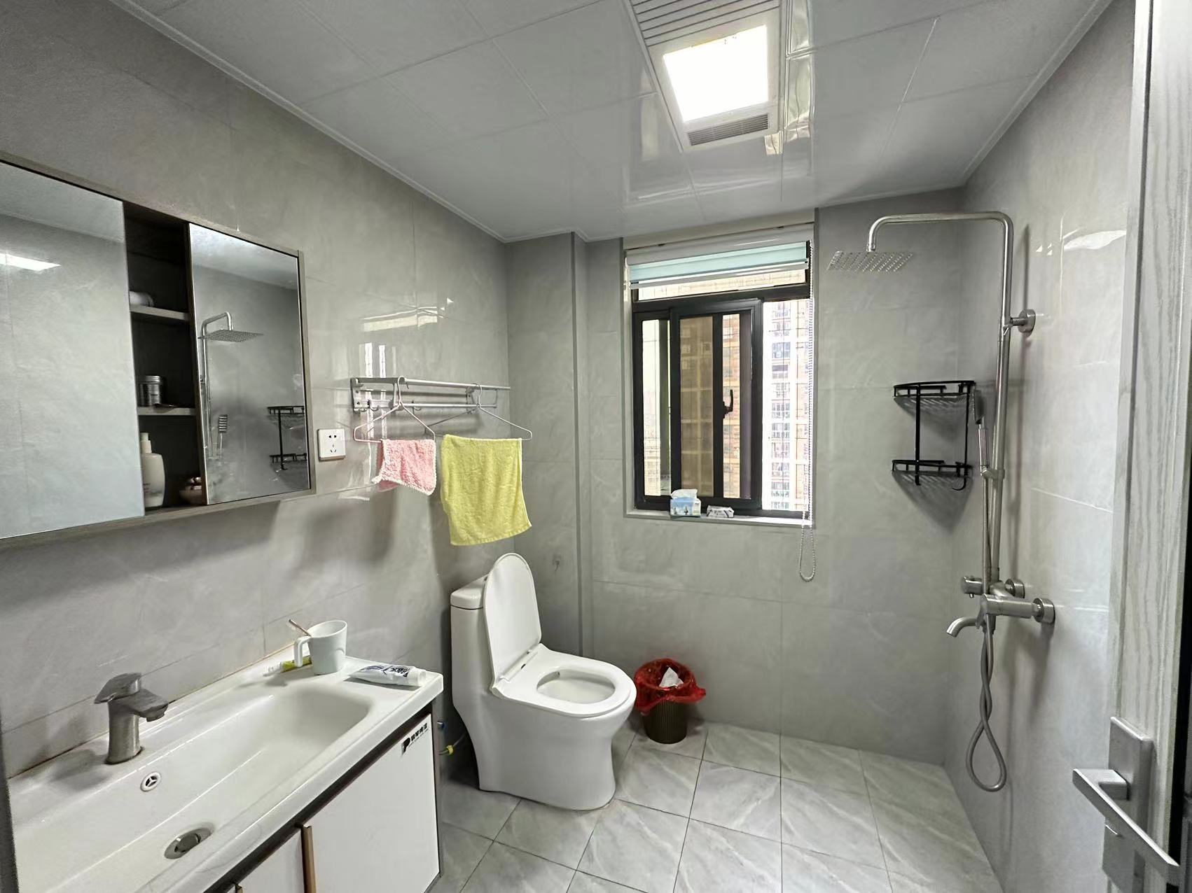 武广国际学苑 3室2厅2卫 98.0万 武广国际学苑 3室2厅2卫 98.0万室内图