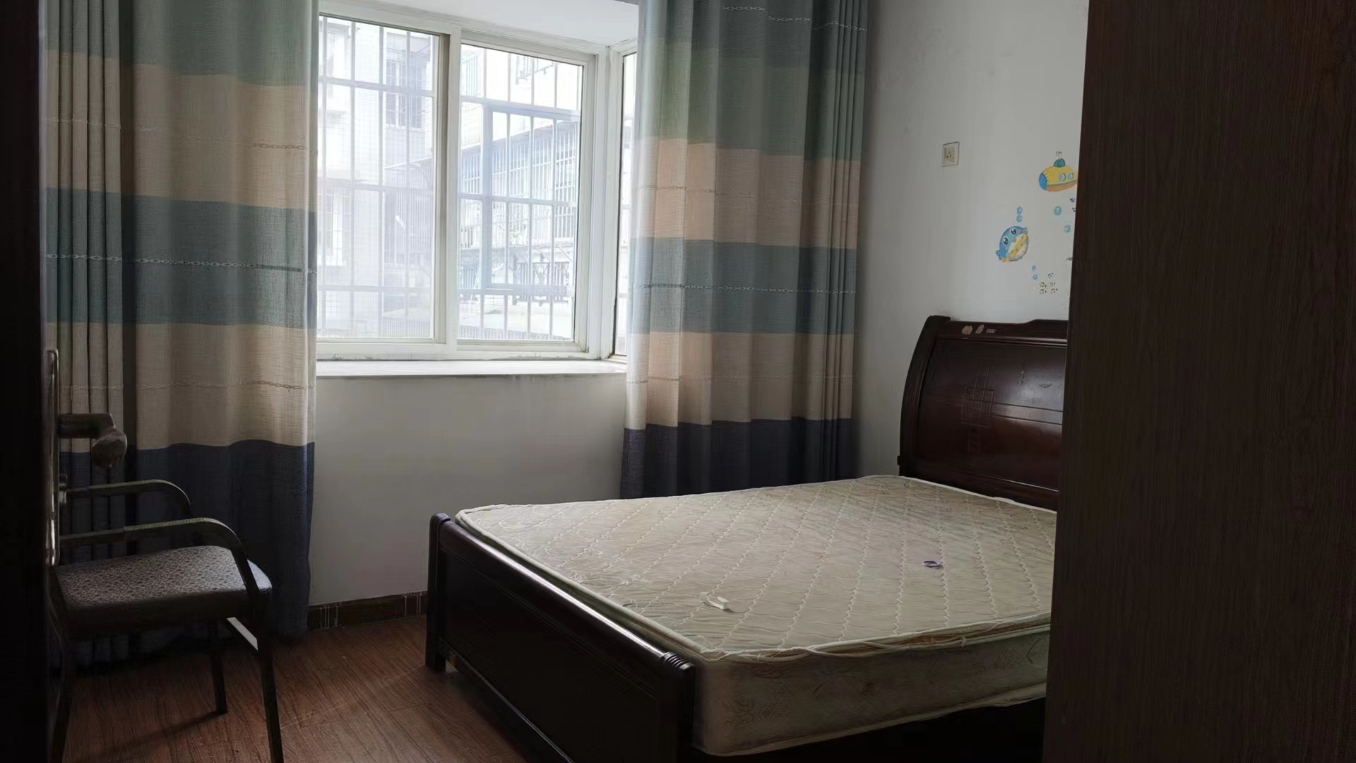 清石嘉苑 3室2厅2卫 35.8万 清石嘉苑 3室2厅2卫 35.8万室内图