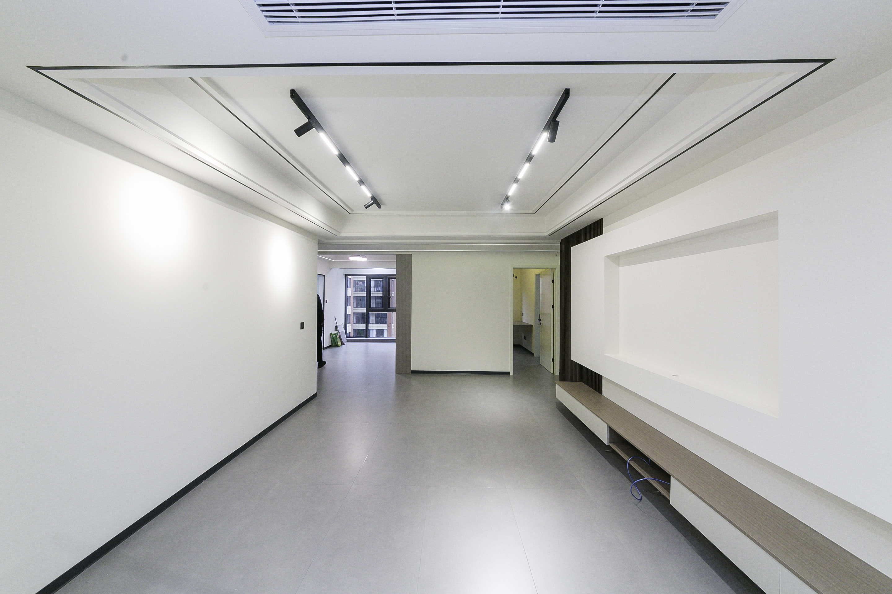 香缇雅苑（鑫远翡丽郡二期）  4室2厅2卫    228.0万客厅