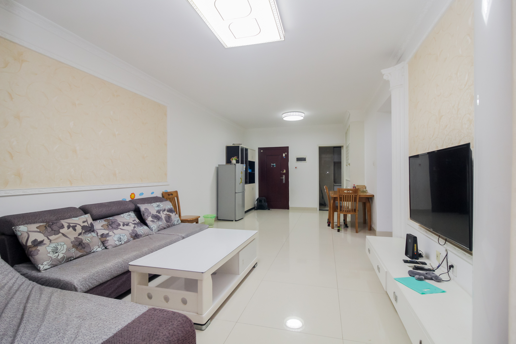 时代星城 2室2厅1卫 52.6万 时代星城 2室2厅1卫 52.6万客厅