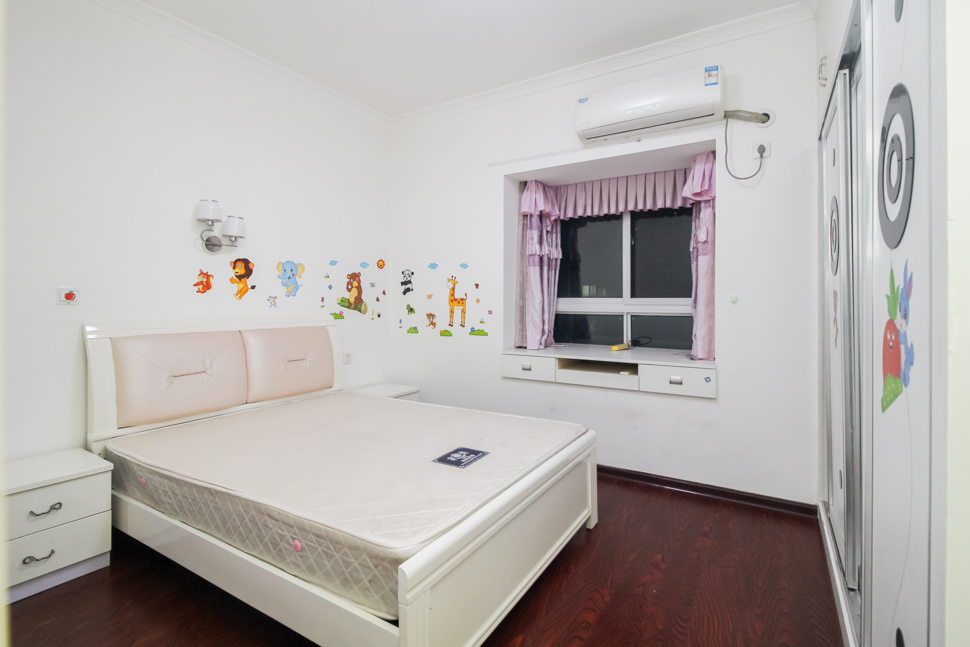 时代星城 2室2厅1卫 52.6万 时代星城 2室2厅1卫 52.6万卧室