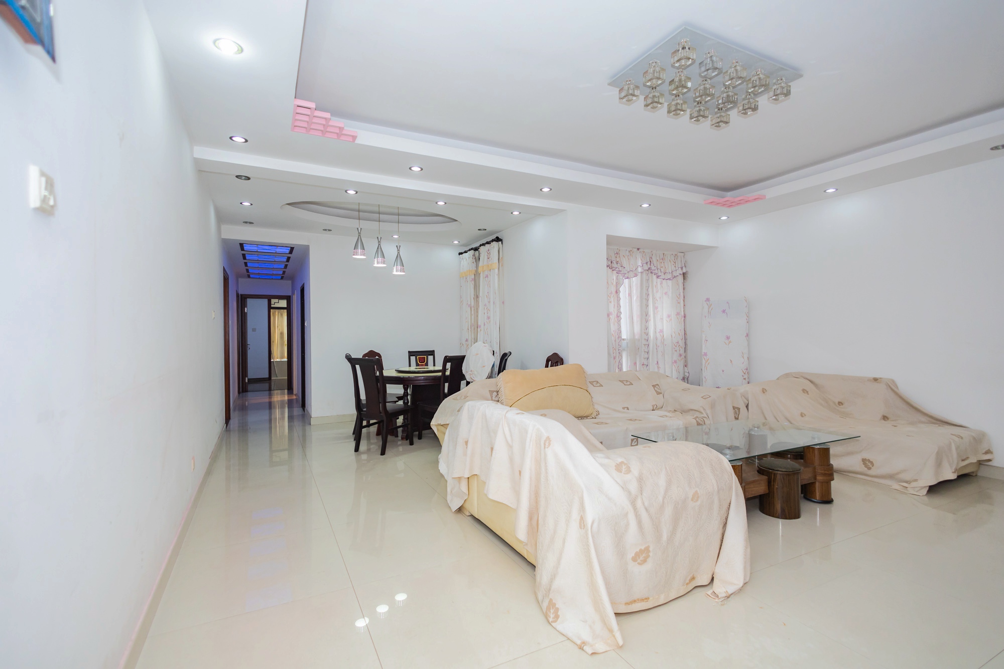 明城公寓 3室2厅1卫 75.0万 明城公寓 3室2厅1卫 75.0万客厅