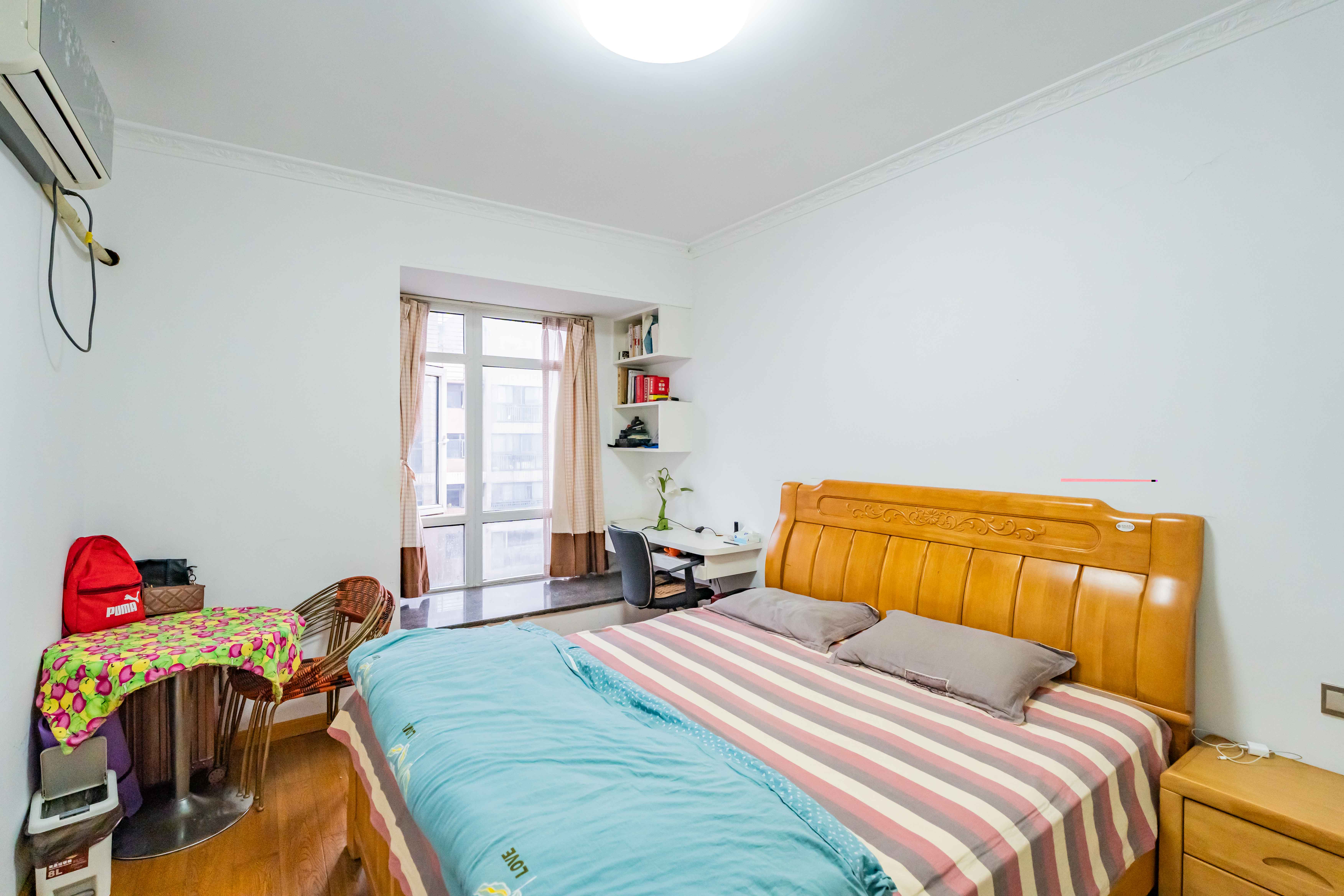 美利新世界 2室2厅1卫 56.0万 美利新世界 2室2厅1卫 56.0万卧室