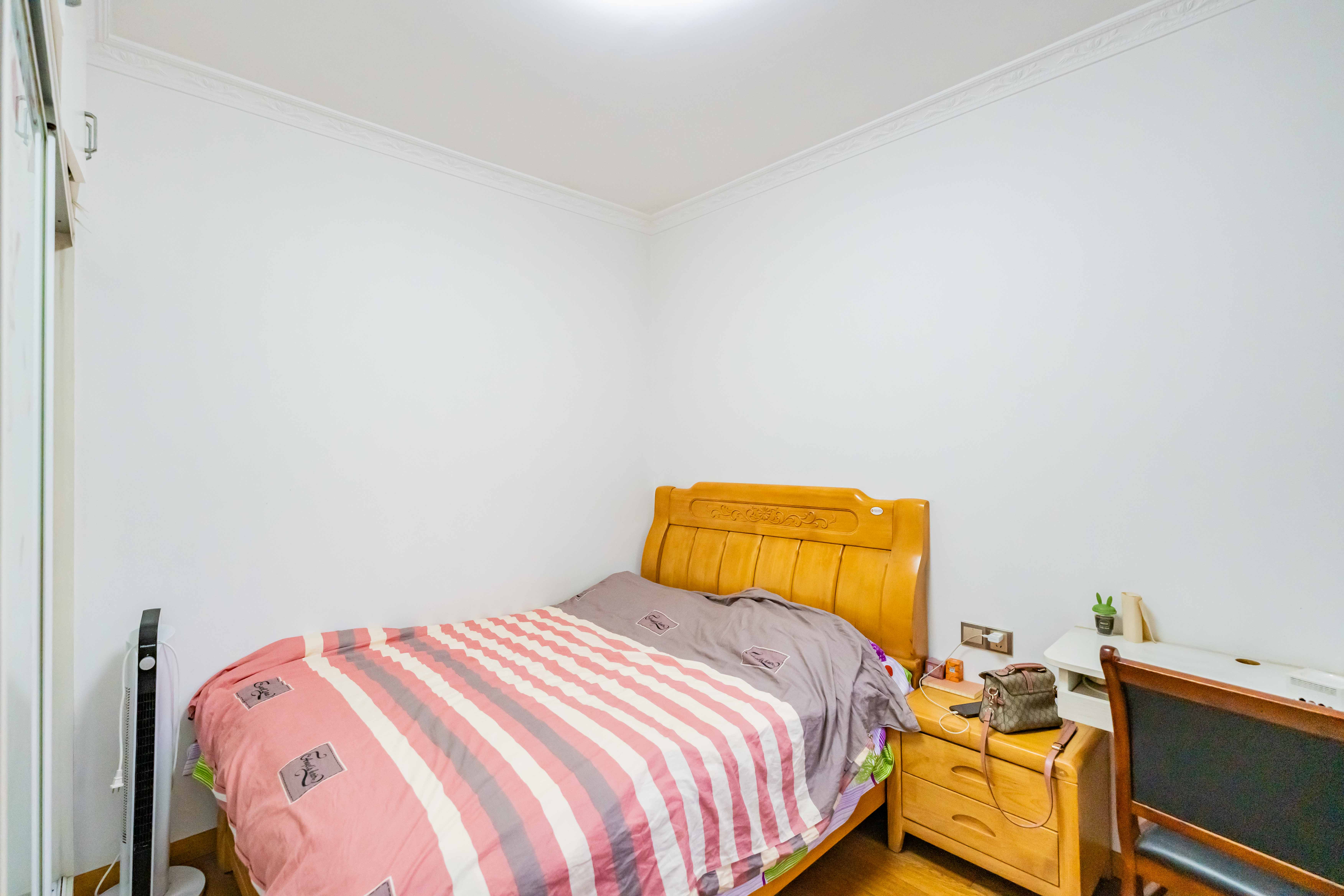 美利新世界 2室2厅1卫 56.0万 美利新世界 2室2厅1卫 56.0万卧室