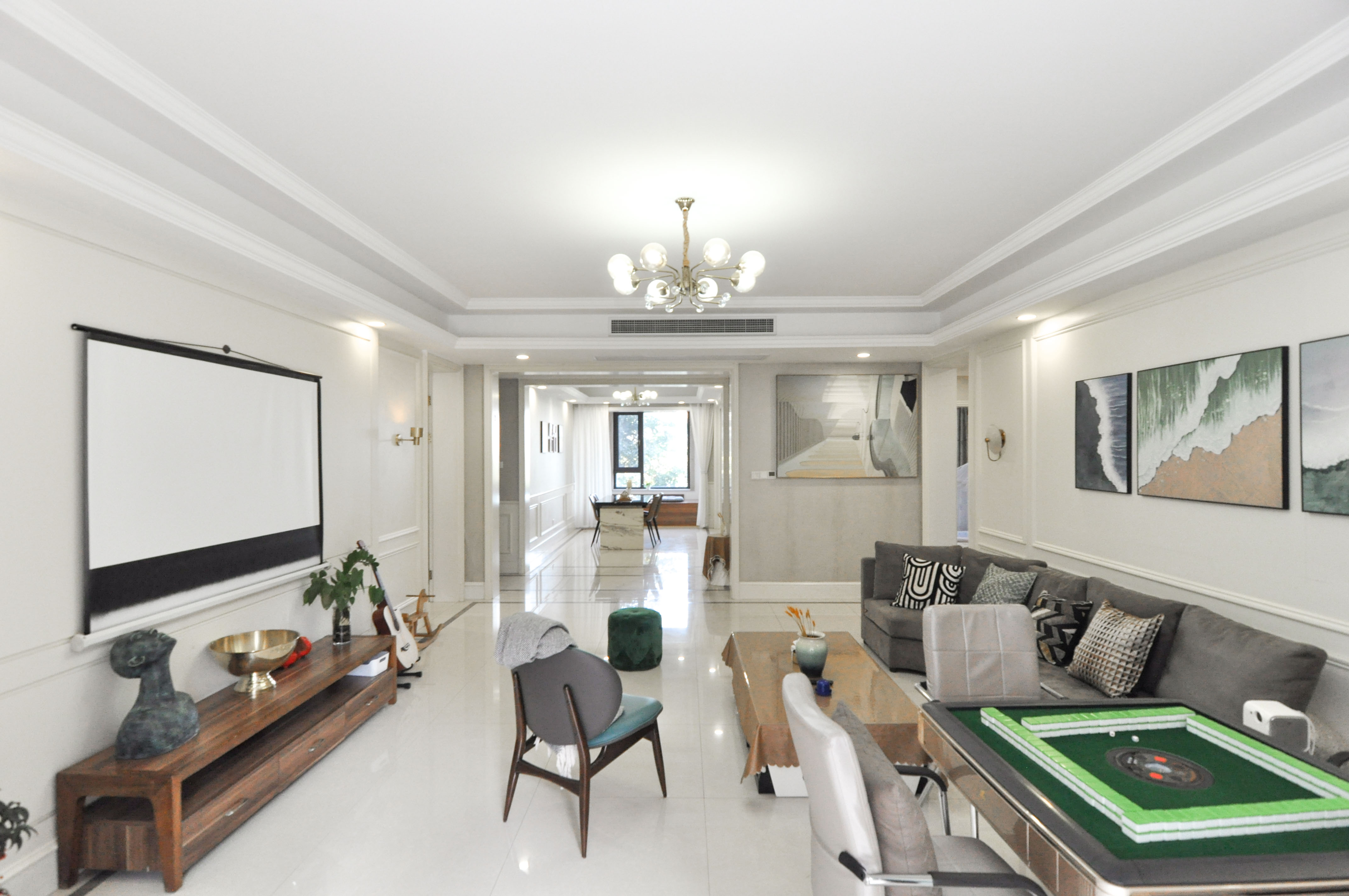 金茂梅溪湖  5室2厅3卫    430.0万 金茂梅溪湖  5室2厅3卫    430.0万客厅