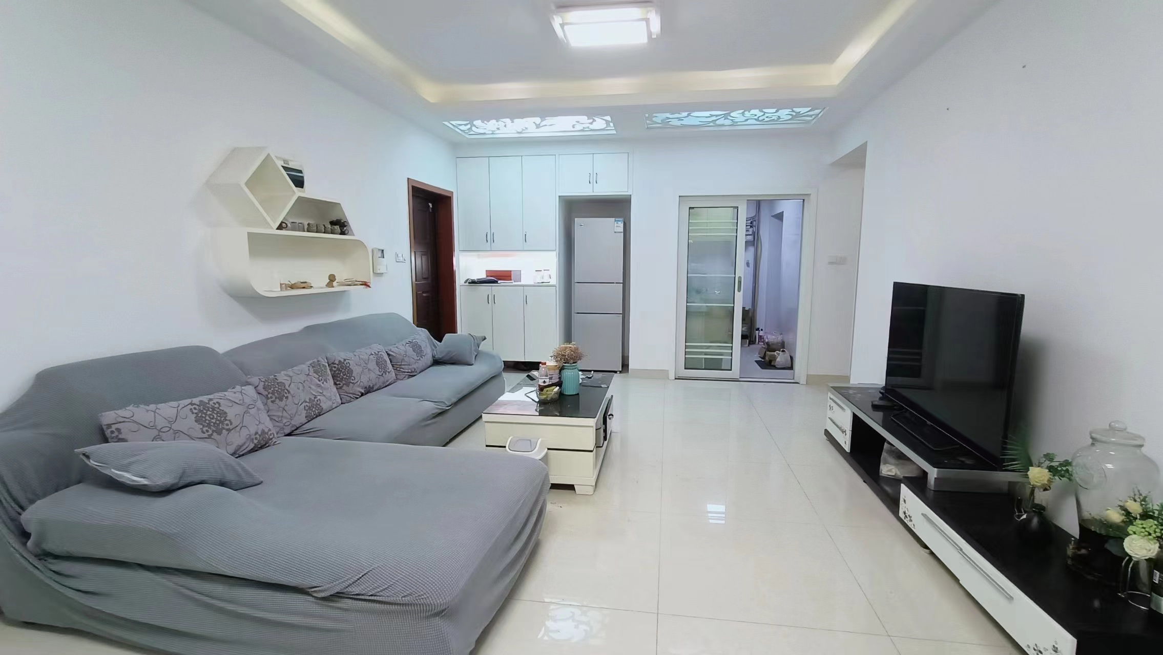 金色荷塘 2室2厅1卫 41.0万 金色荷塘 2室2厅1卫 41.0万室内图