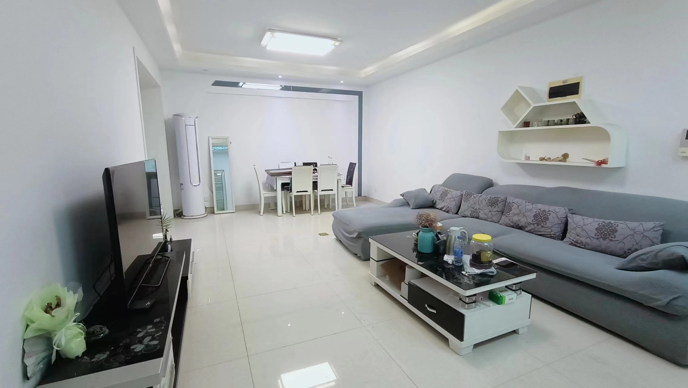 金色荷塘 2室2厅1卫 41.0万 金色荷塘 2室2厅1卫 41.0万室内图