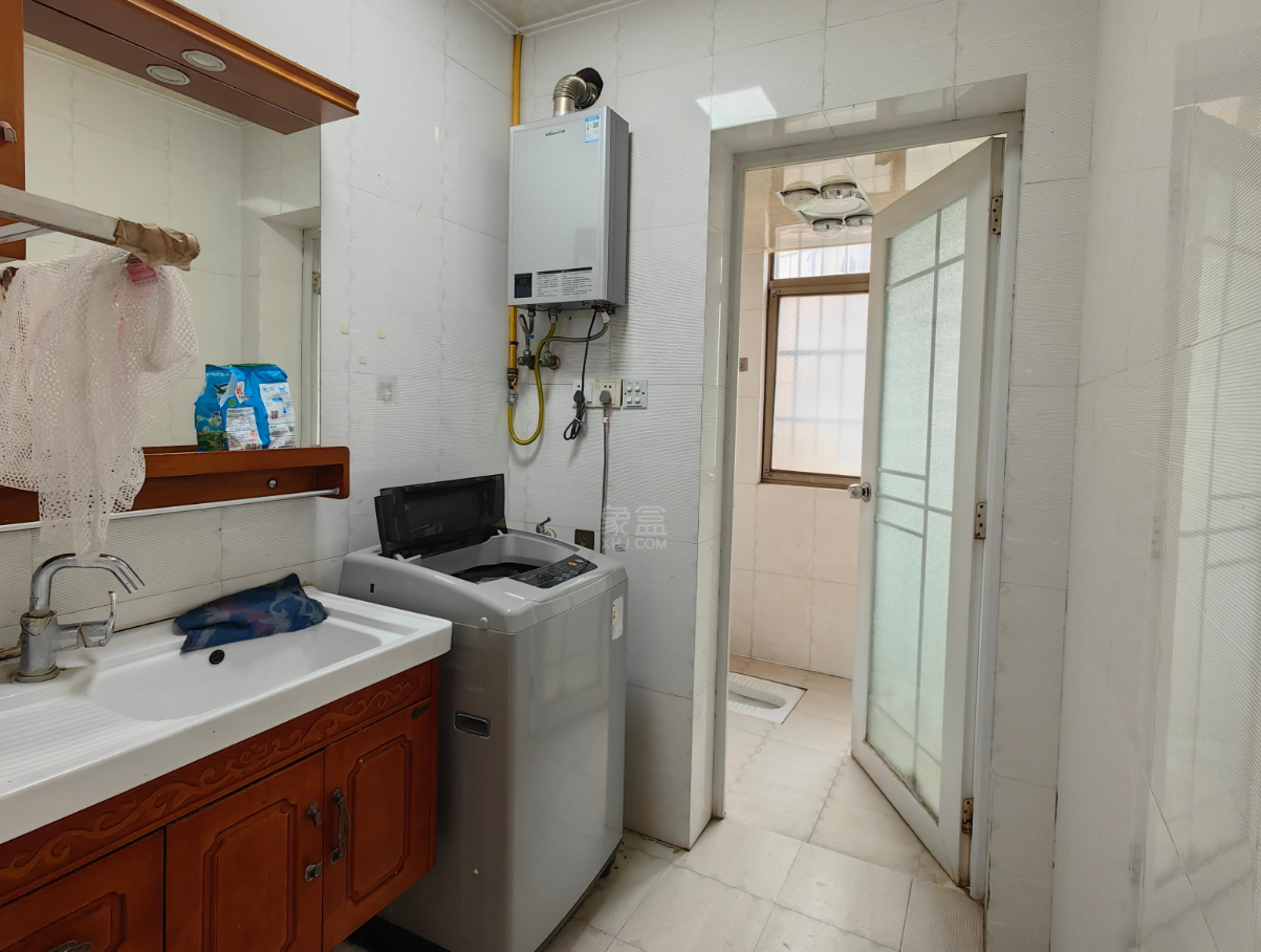 楚天花园 3室2厅2卫 60.0万 楚天花园 3室2厅2卫 60.0万室内图