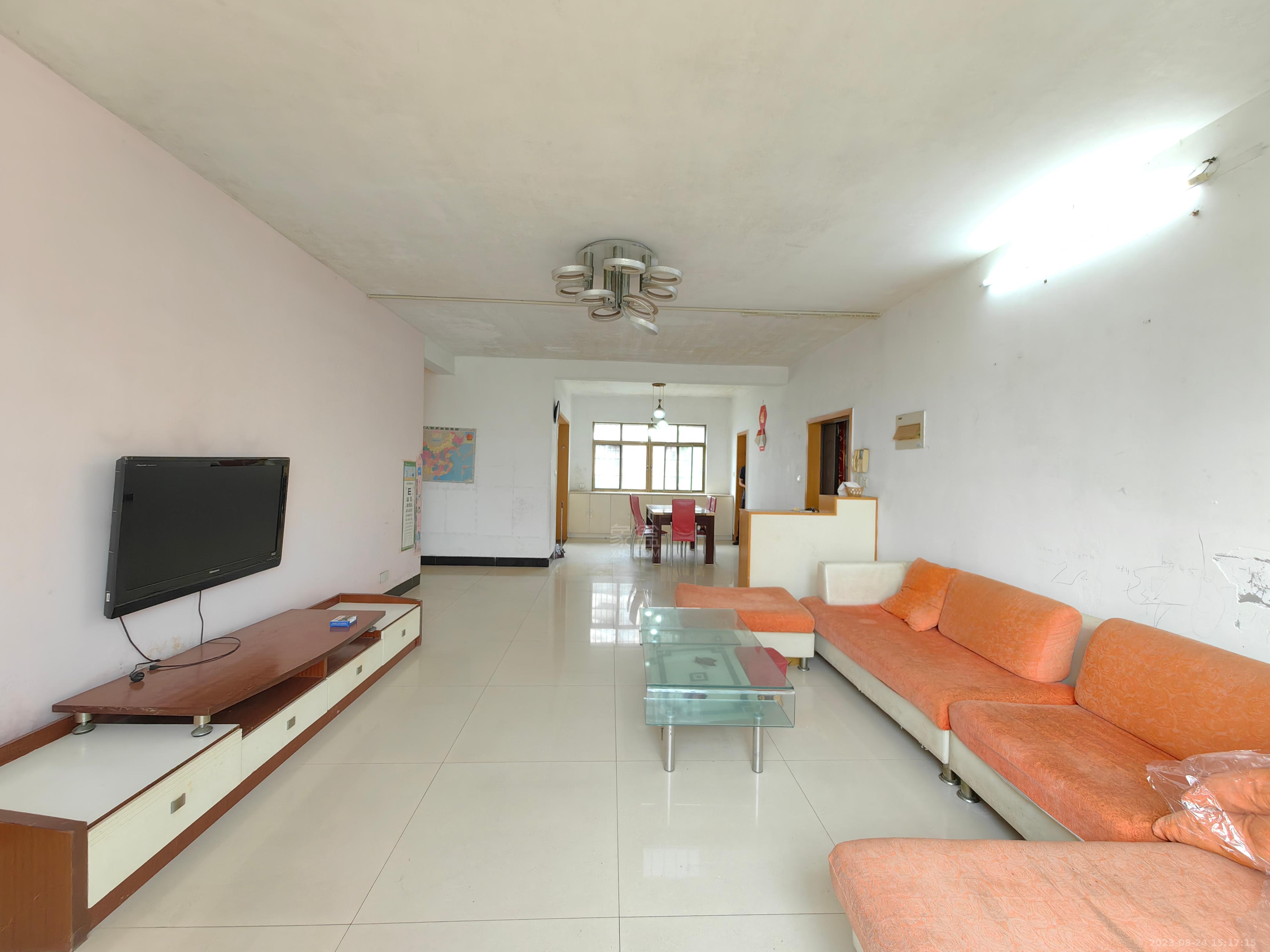 楚天花园 3室2厅2卫 60.0万 楚天花园 3室2厅2卫 60.0万室内图