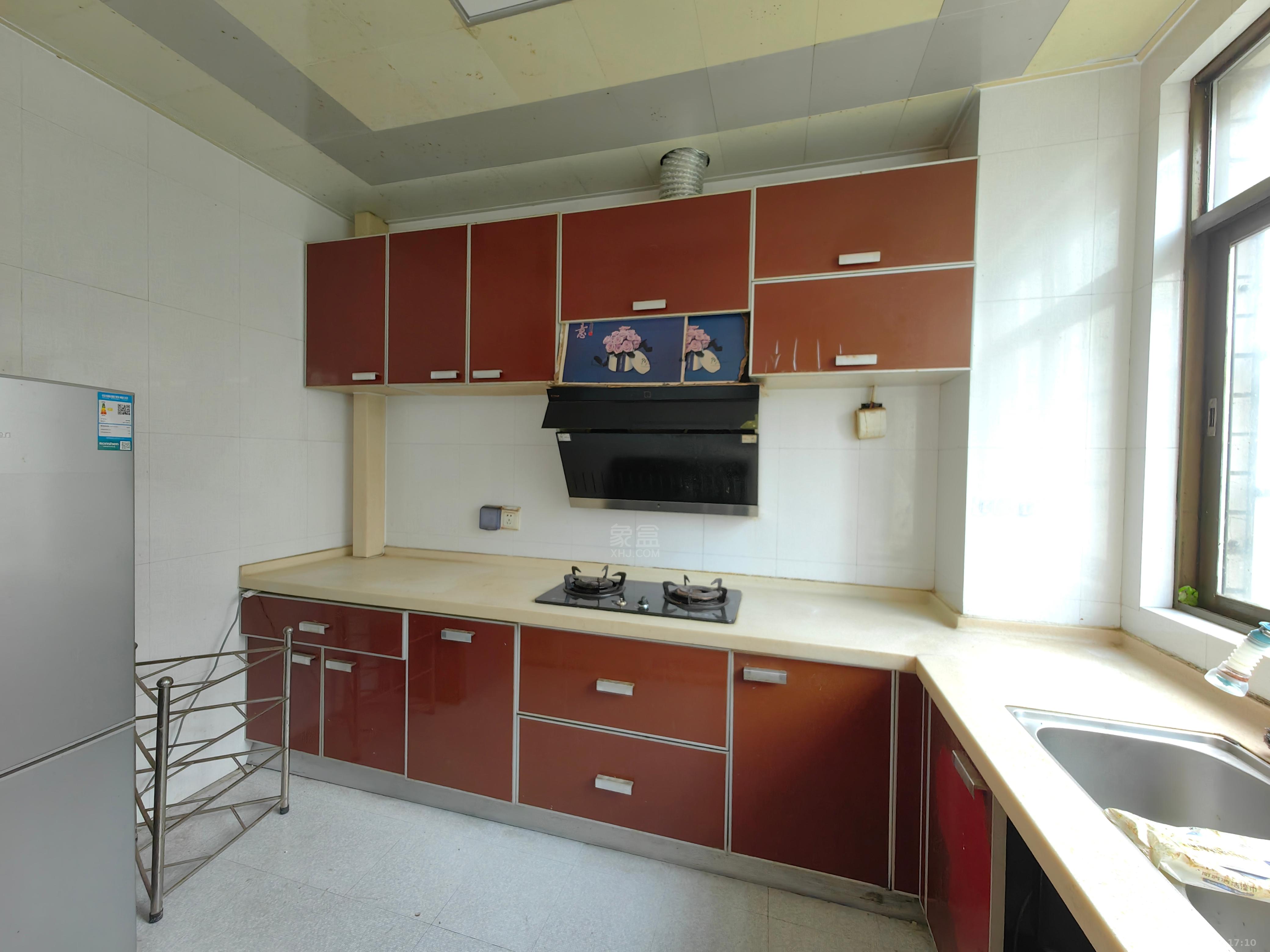 楚天花园 3室2厅2卫 60.0万 楚天花园 3室2厅2卫 60.0万室内图