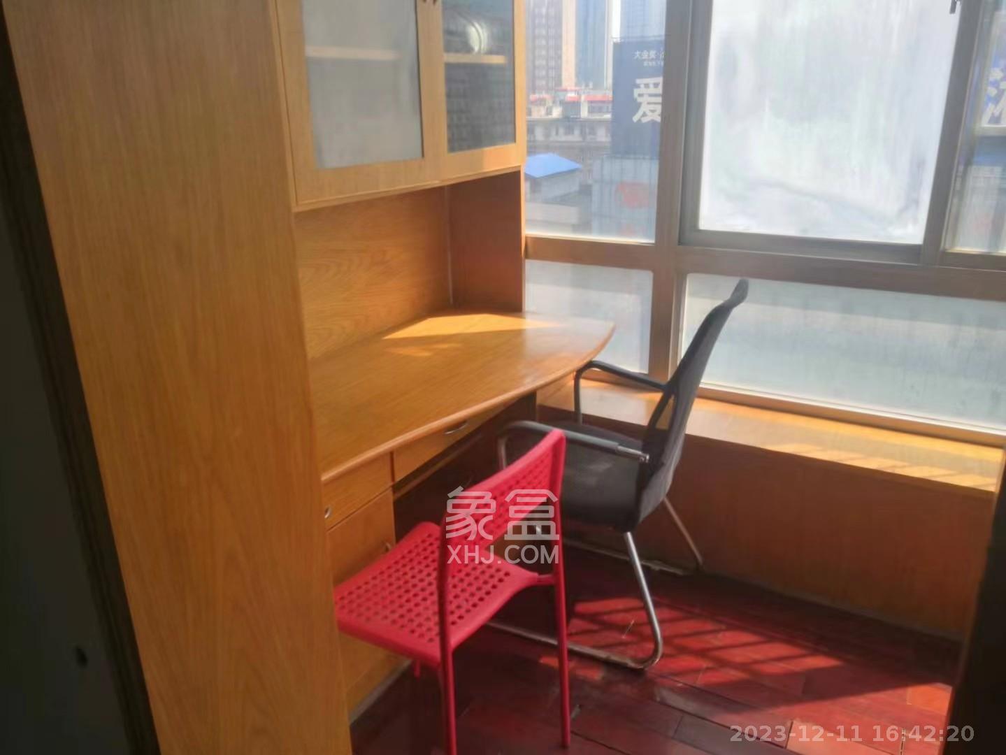 省建苑小区  3室2厅2卫   2800.00元/月室内图