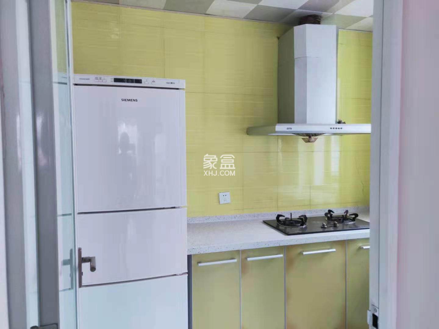 东方豪苑  2室1厅1卫   1600.00元/月室内图