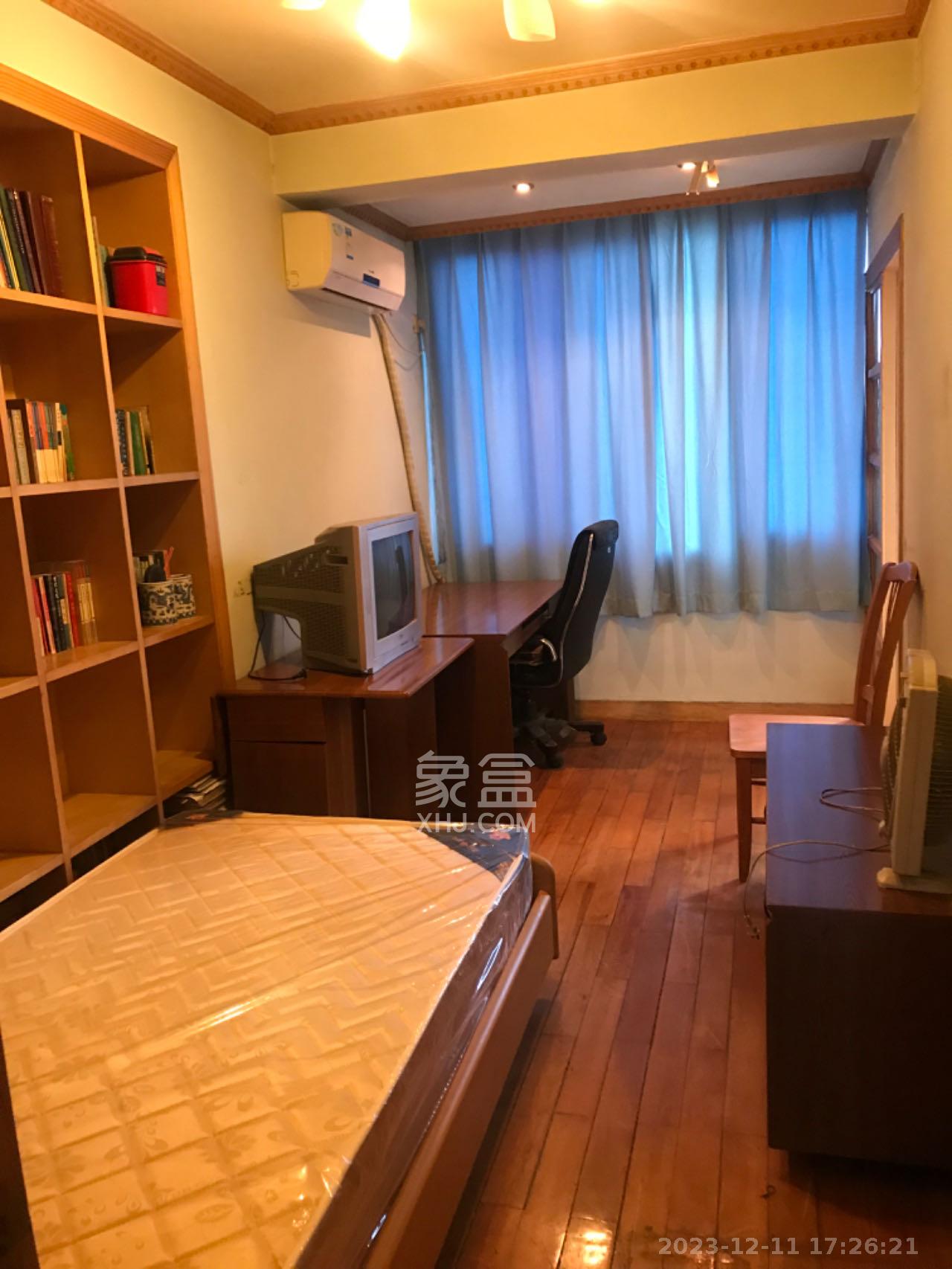 景园小区  3室1厅1卫   2200.00元/月室内图