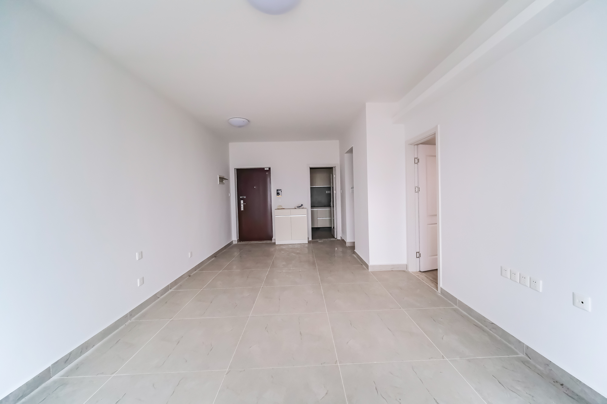 三一街区 3室2厅2卫 62.8万 三一街区 3室2厅2卫 62.8万客厅