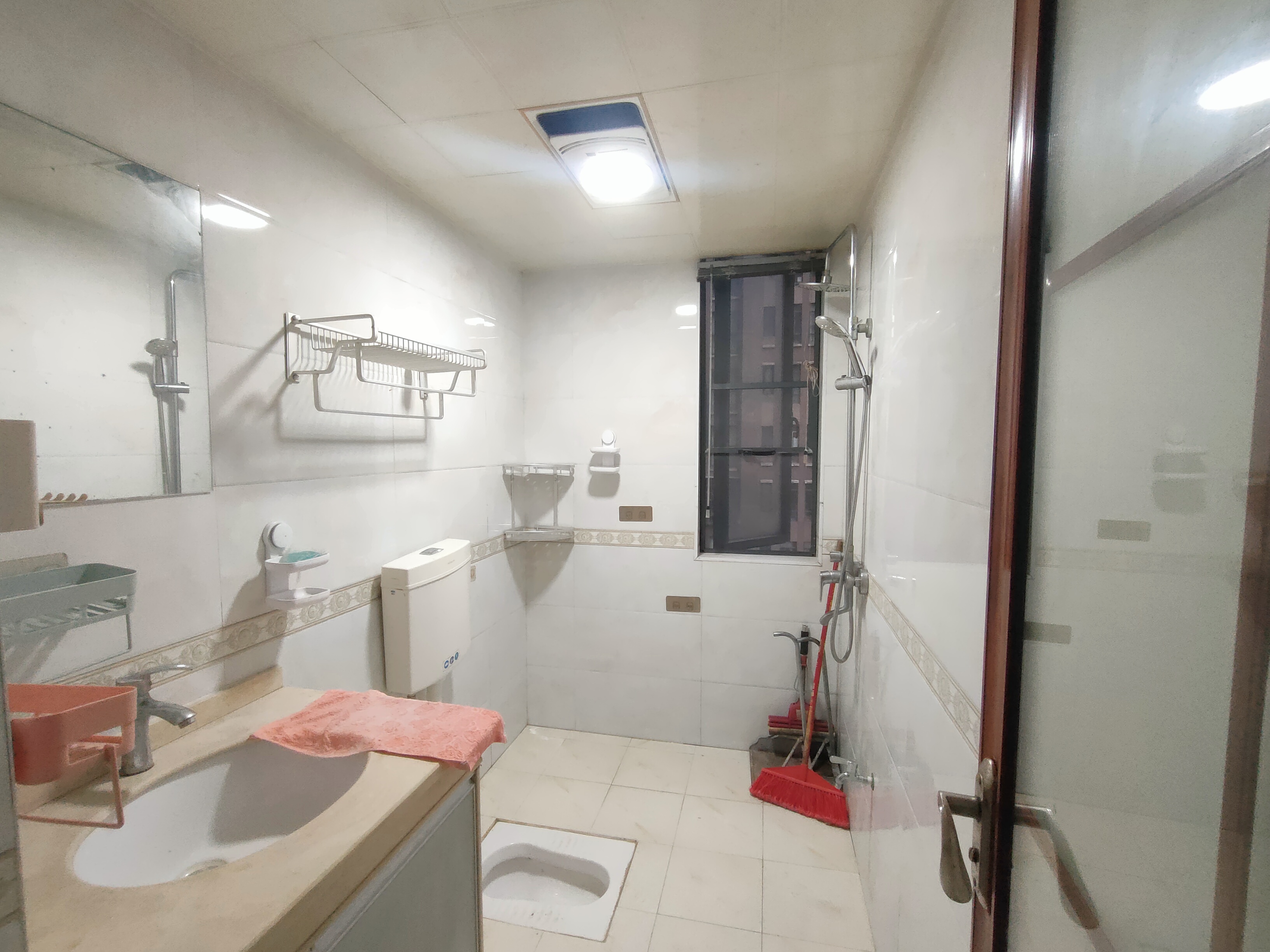 湘银星城  3室2厅1卫    51.8万 湘银星城  3室2厅1卫    51.8万室内图