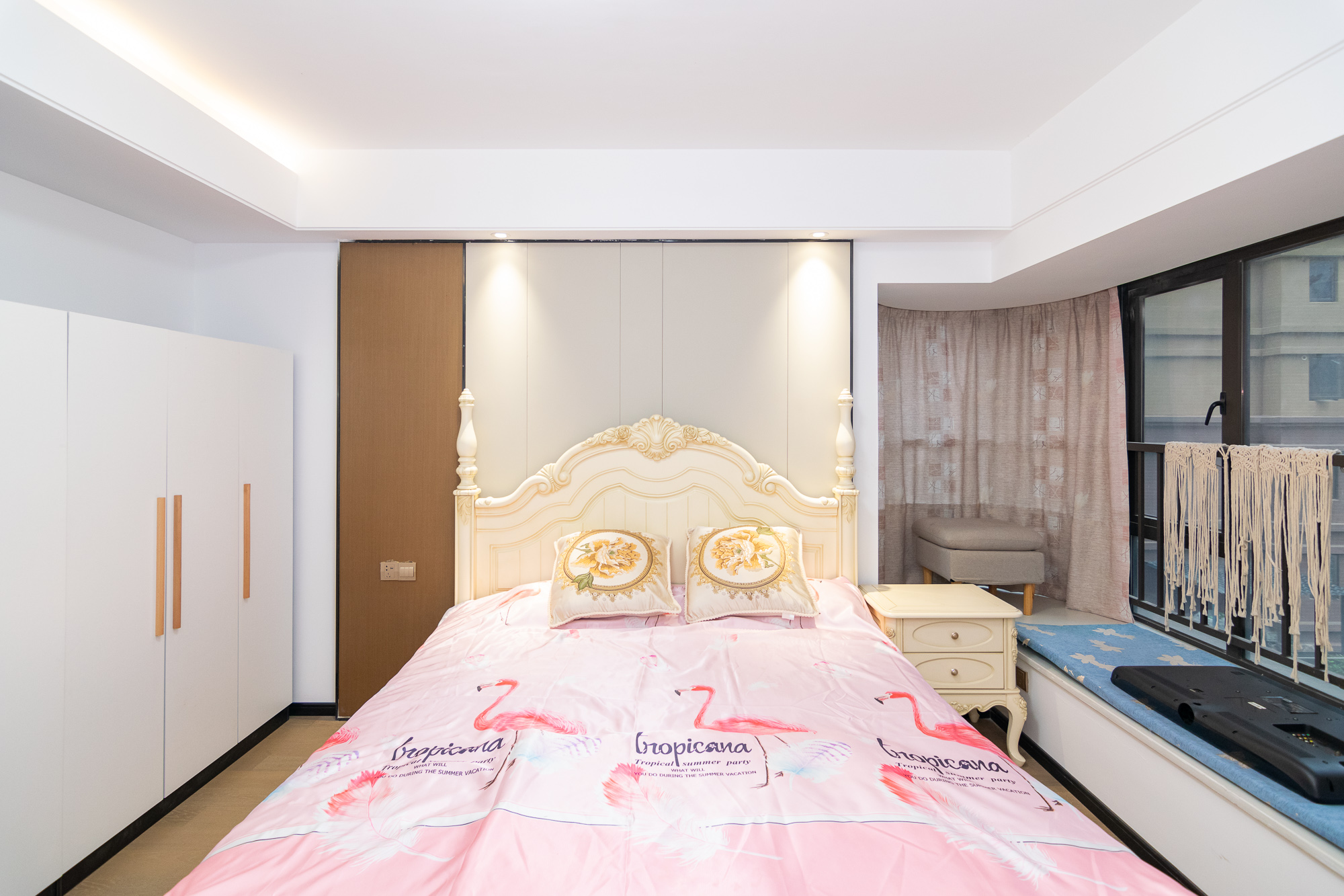 润和美郡(润和紫郡五期) 5室2厅2卫 119.8万 润和美郡(润和紫郡五期) 5室2厅2卫 119.8万卧室