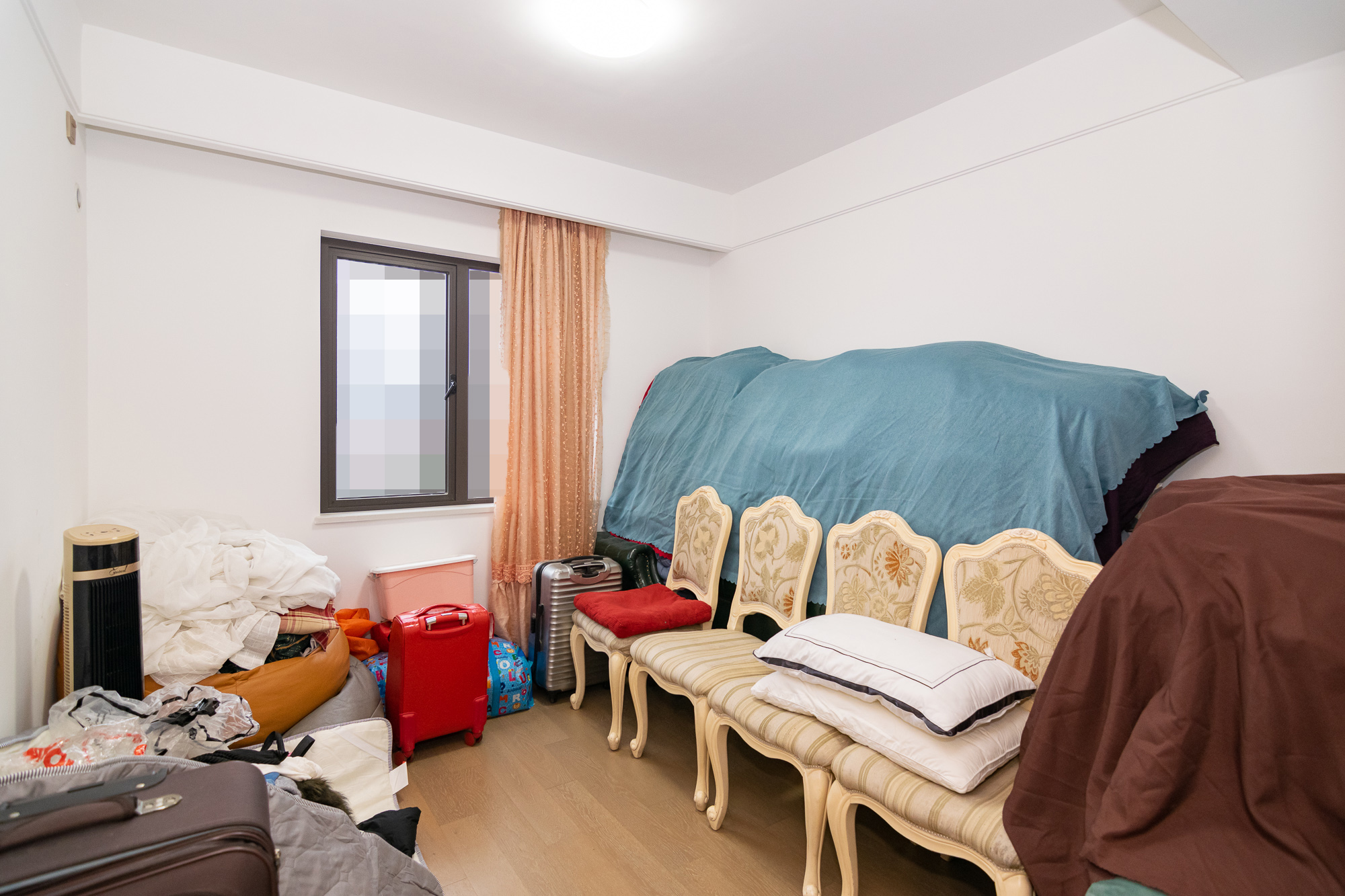 润和美郡(润和紫郡五期) 5室2厅2卫 119.8万 润和美郡(润和紫郡五期) 5室2厅2卫 119.8万卧室