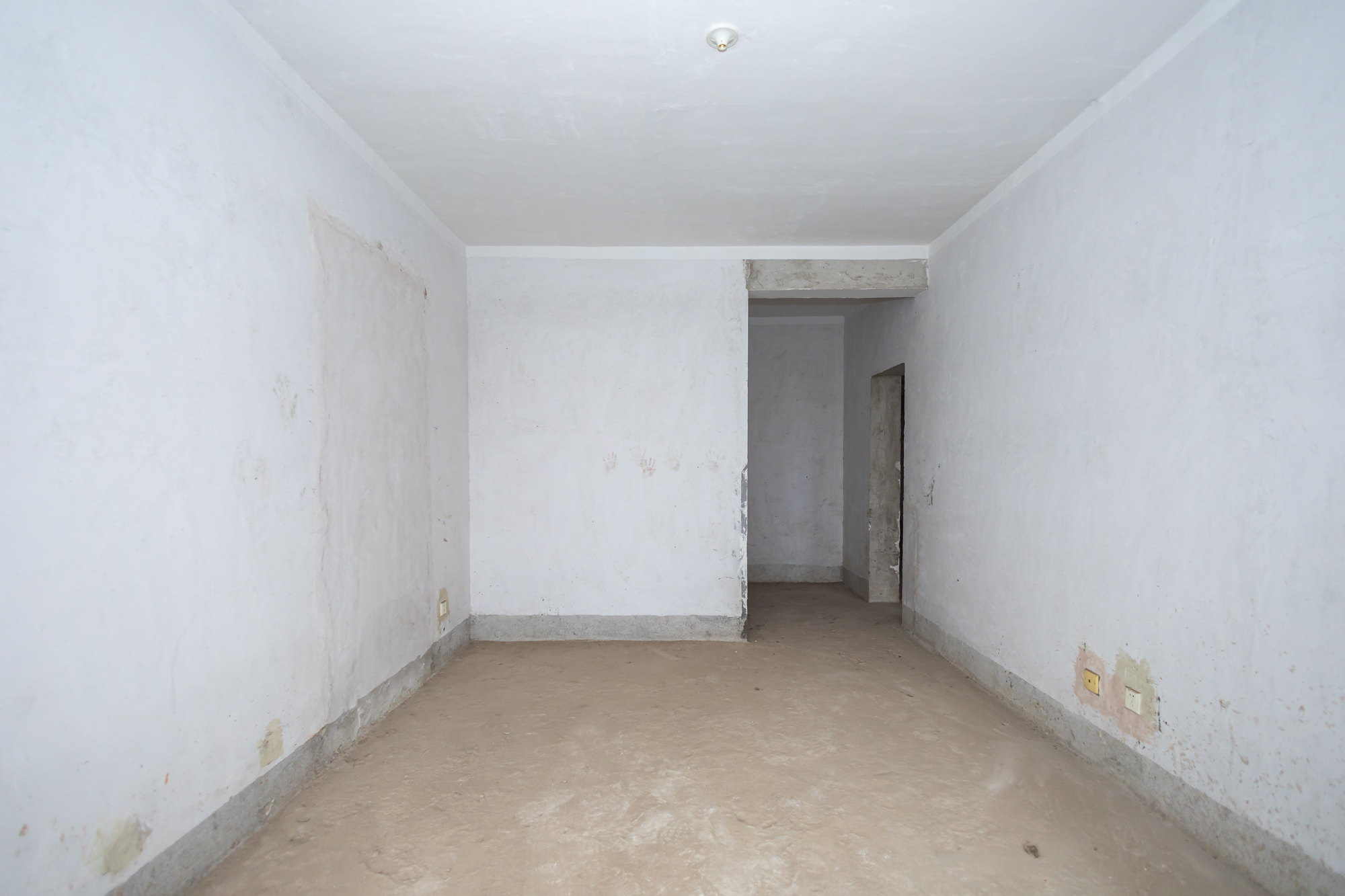 楚天家园  3室2厅2卫    69.8万 楚天家园  3室2厅2卫    69.8万卧室