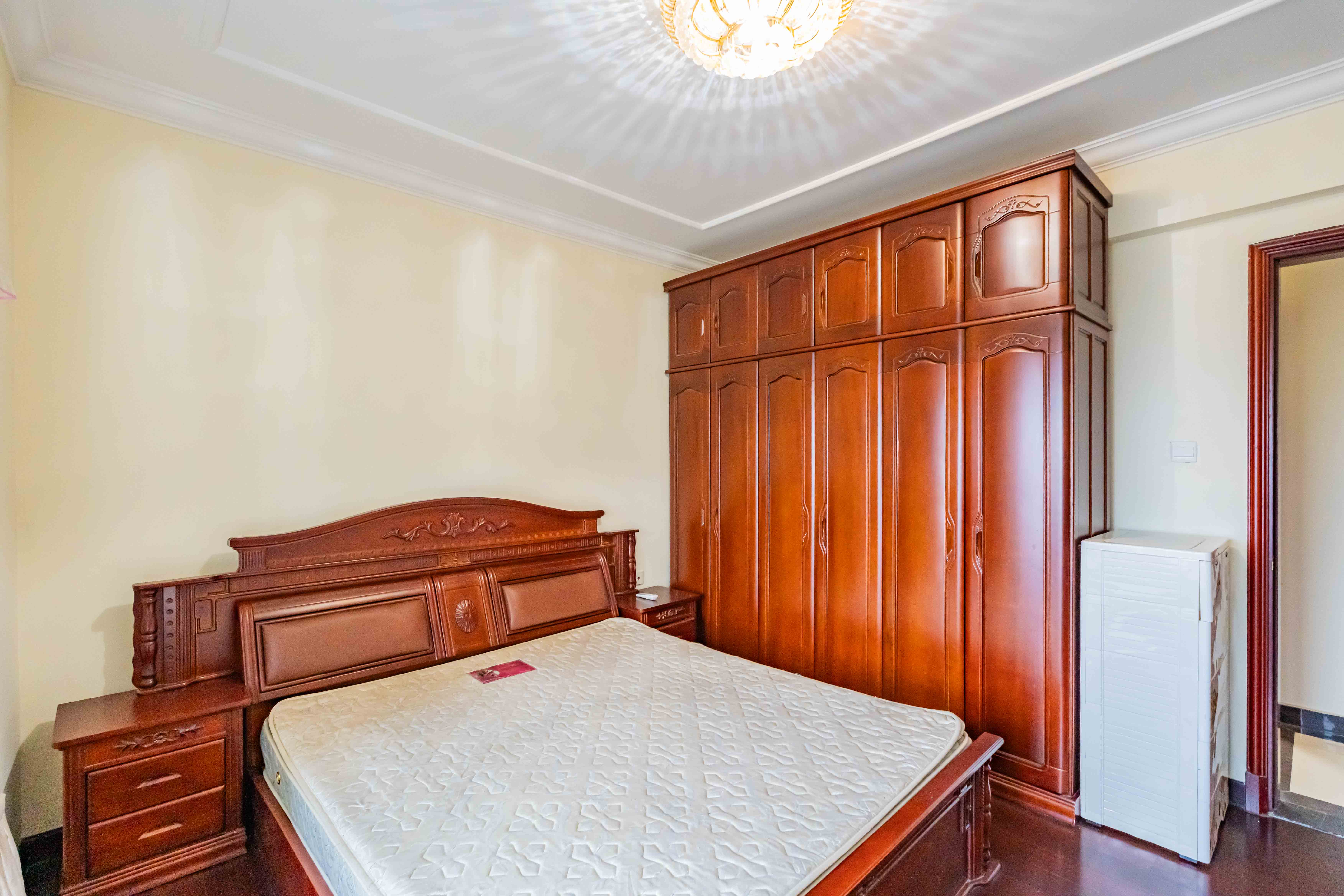 恒大雅苑  3室2厅1卫    113.0万卧室