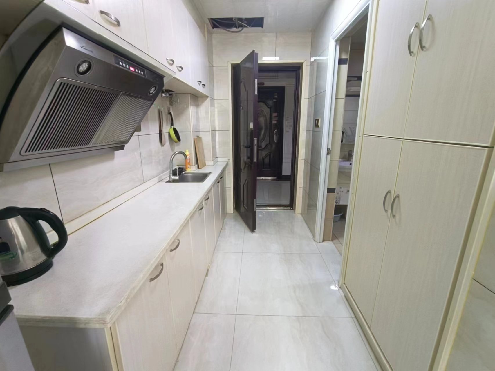 明峰银座  1室1厅1卫    31.0万 明峰银座  1室1厅1卫    31.0万室内图